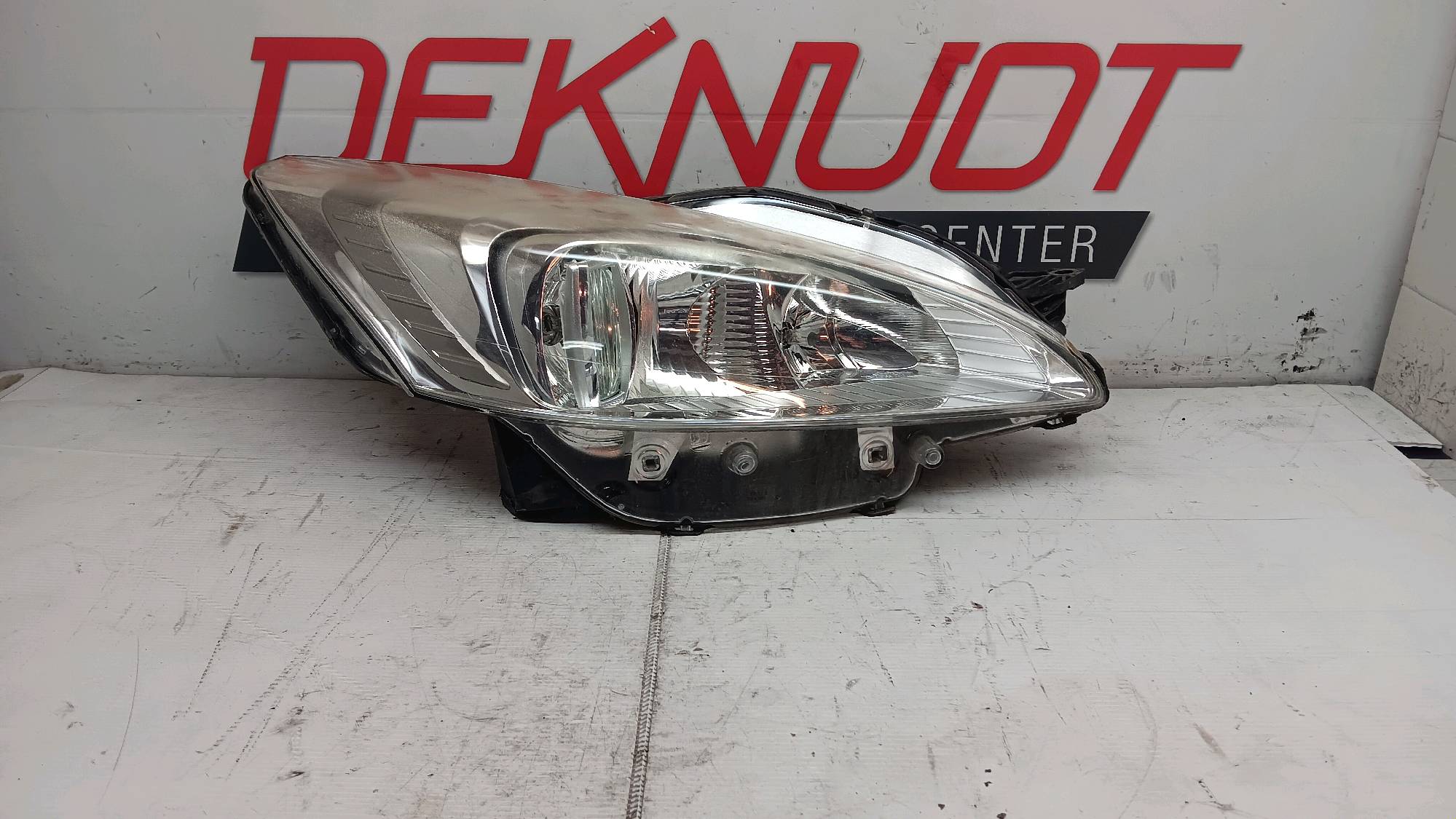 Koplamp rechts voor Peugeot 508 2011 - 18
