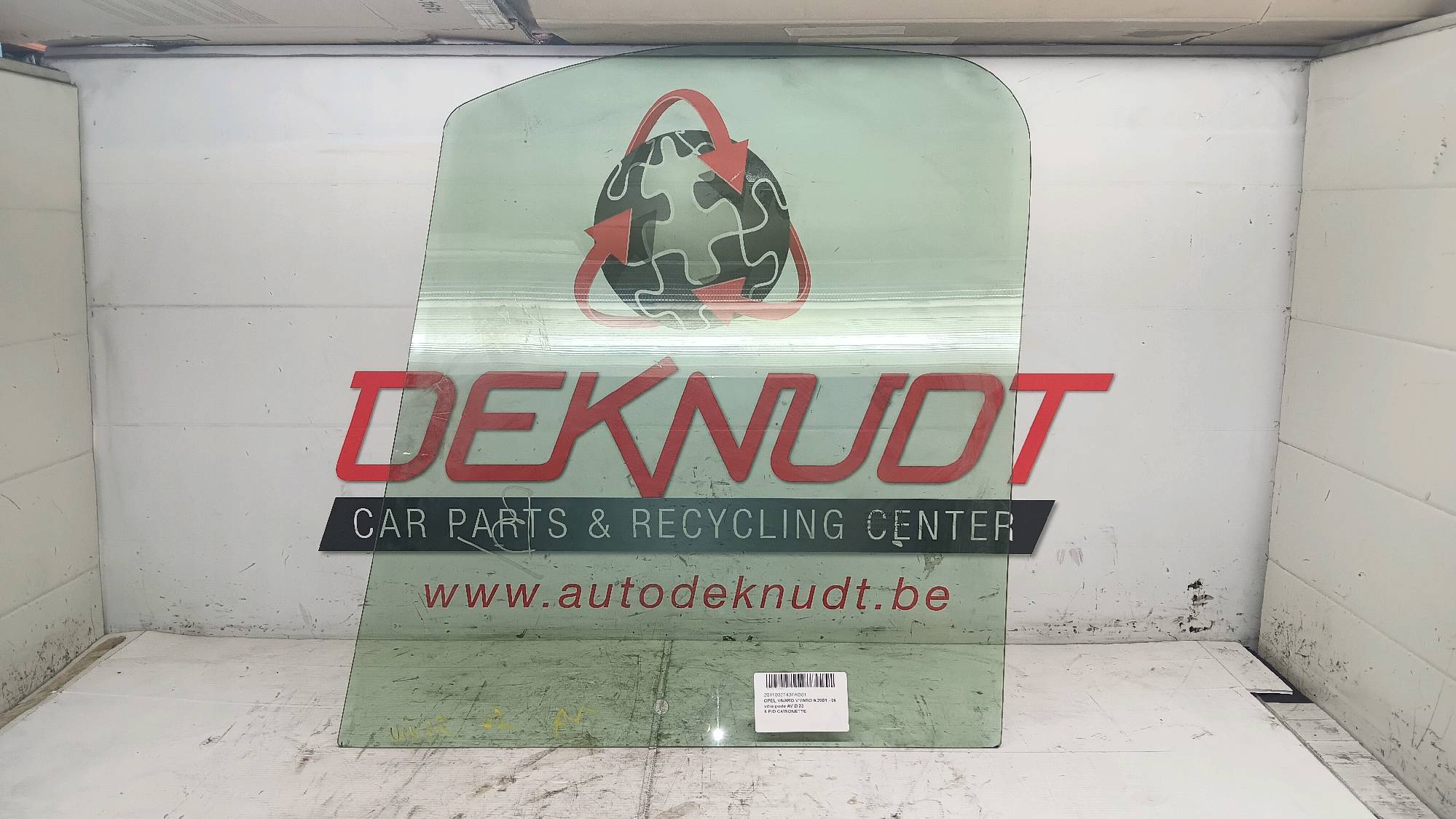 Raam deur rechts voor Opel VIVARO A 2001 - 06
