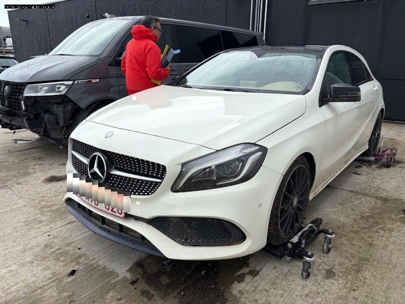 Mercedes-Benz A 160