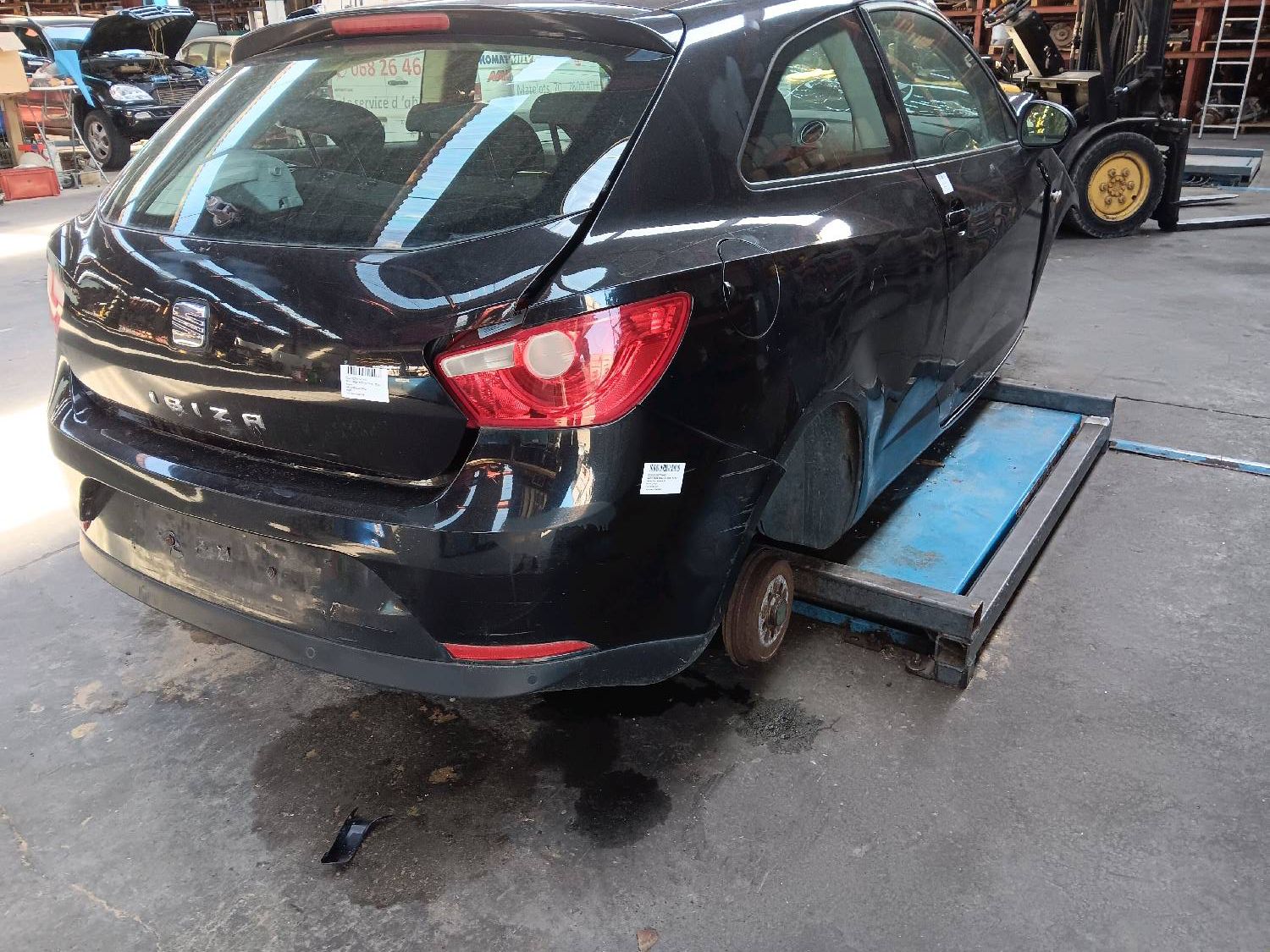 pare choc arrière Seat IBIZA IV 2008 - 12 6J