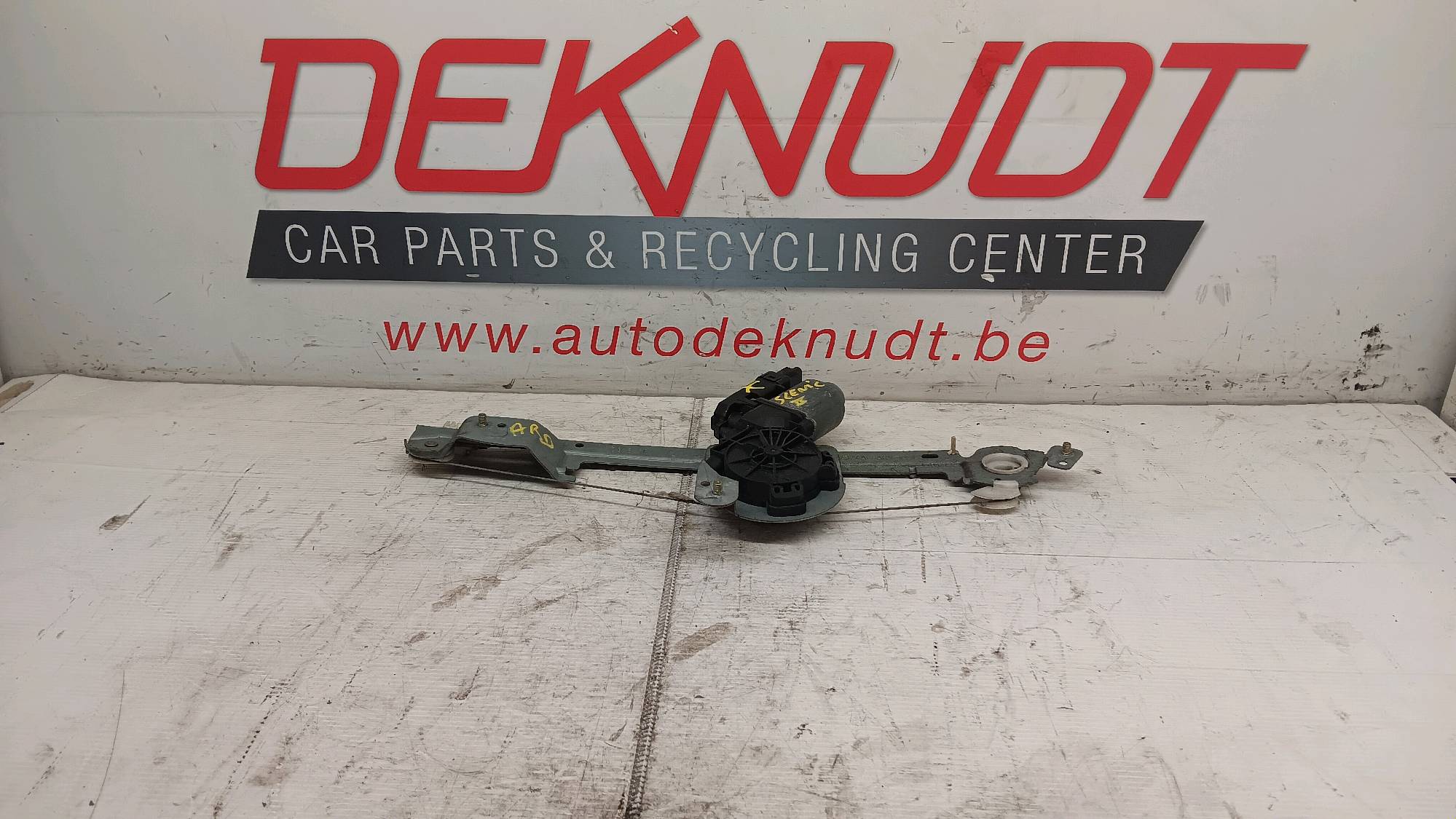 lève vitre elec ARR D Renault SCENIC II 2003 - 09