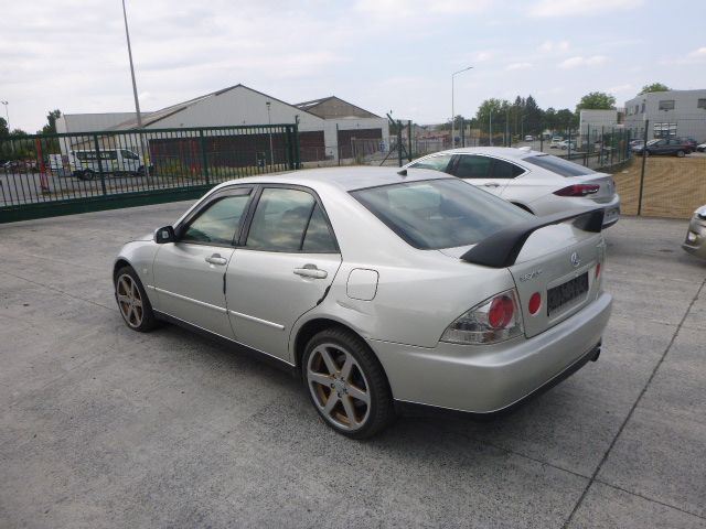 feu ARG Lexus IS200