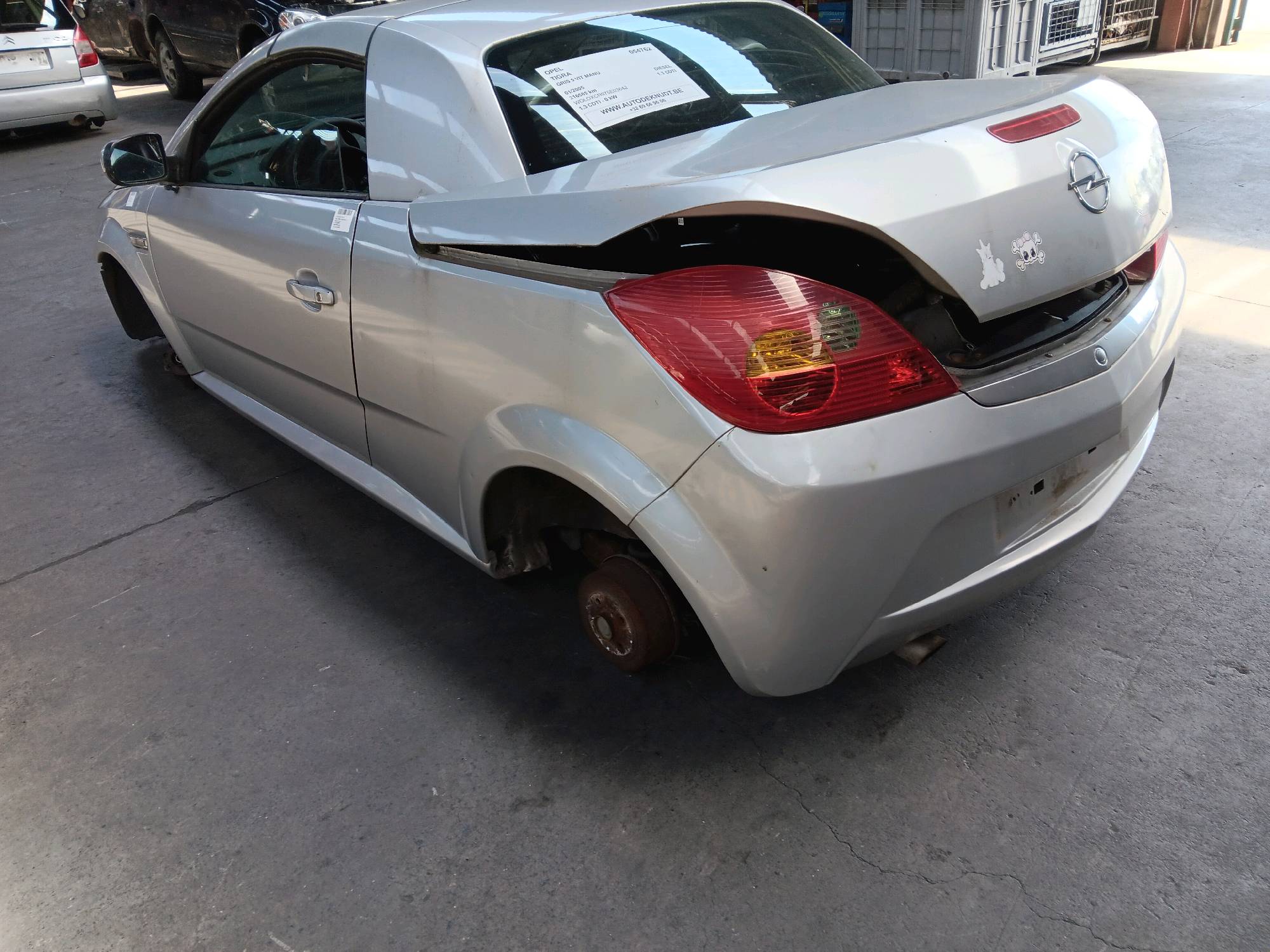 feu ARG Opel TIGRA 2004 - 11
