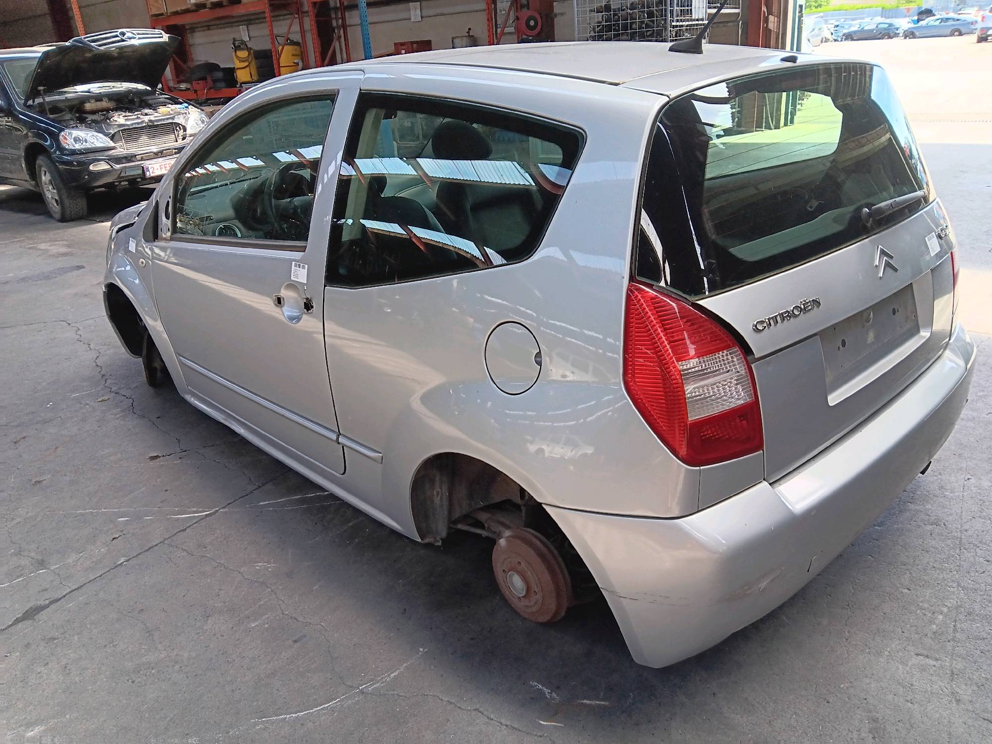 Deur links voor Citroen C2
