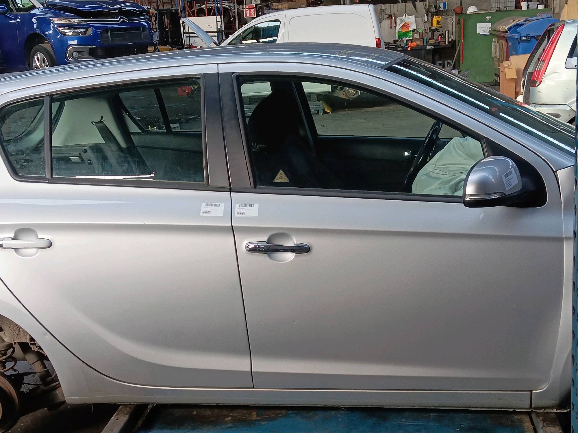 Deur rechts voor Hyundai I20 I 2012 - 14