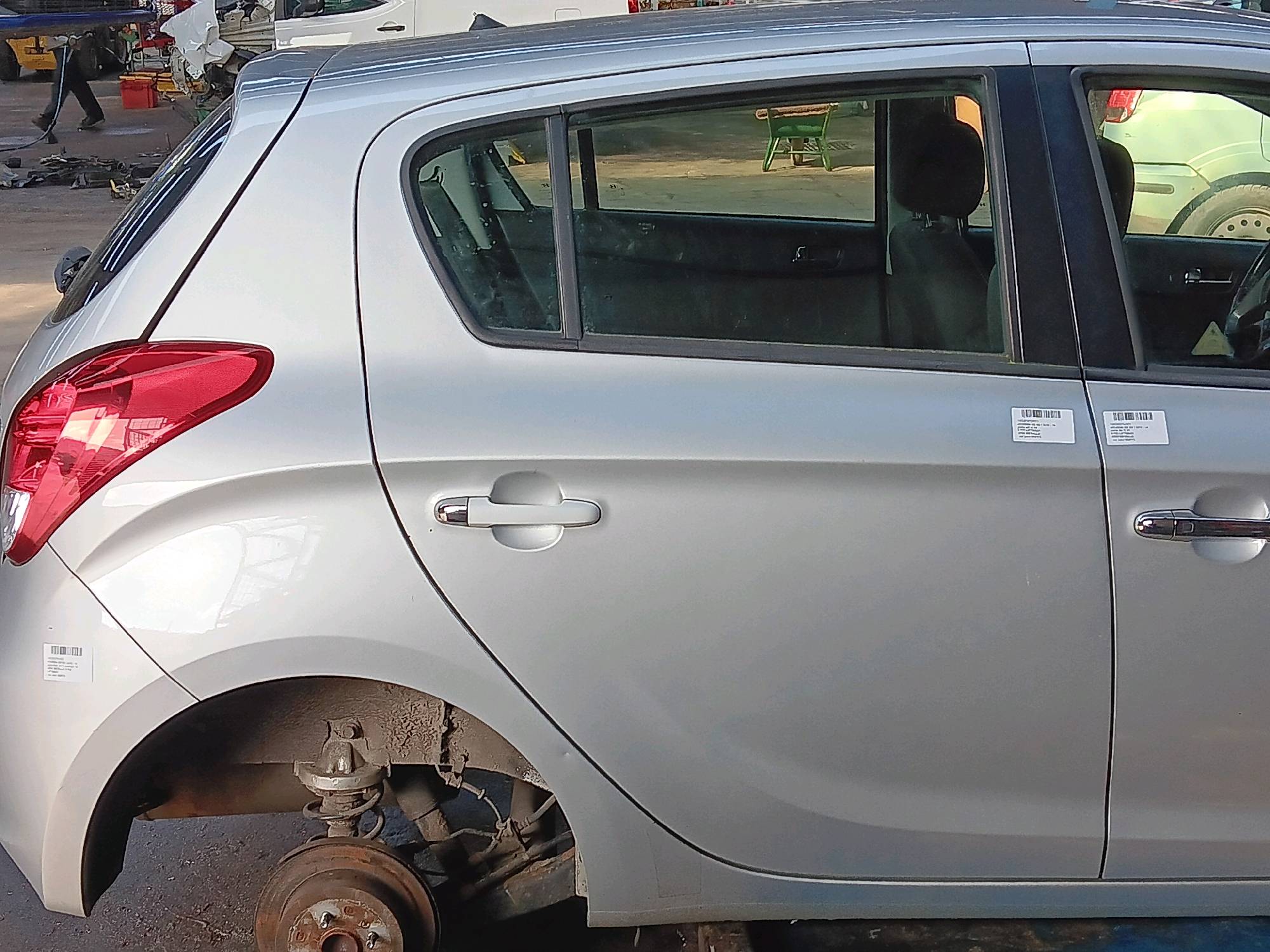 Porte arrière droit Hyundai I20 I 2012 - 14