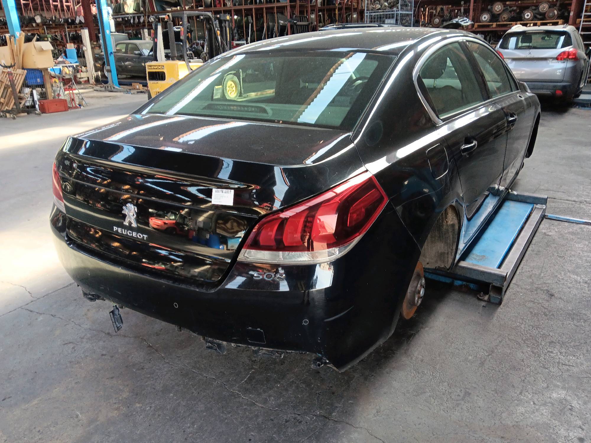 Kofferdeksel Peugeot 508 2011 - 18