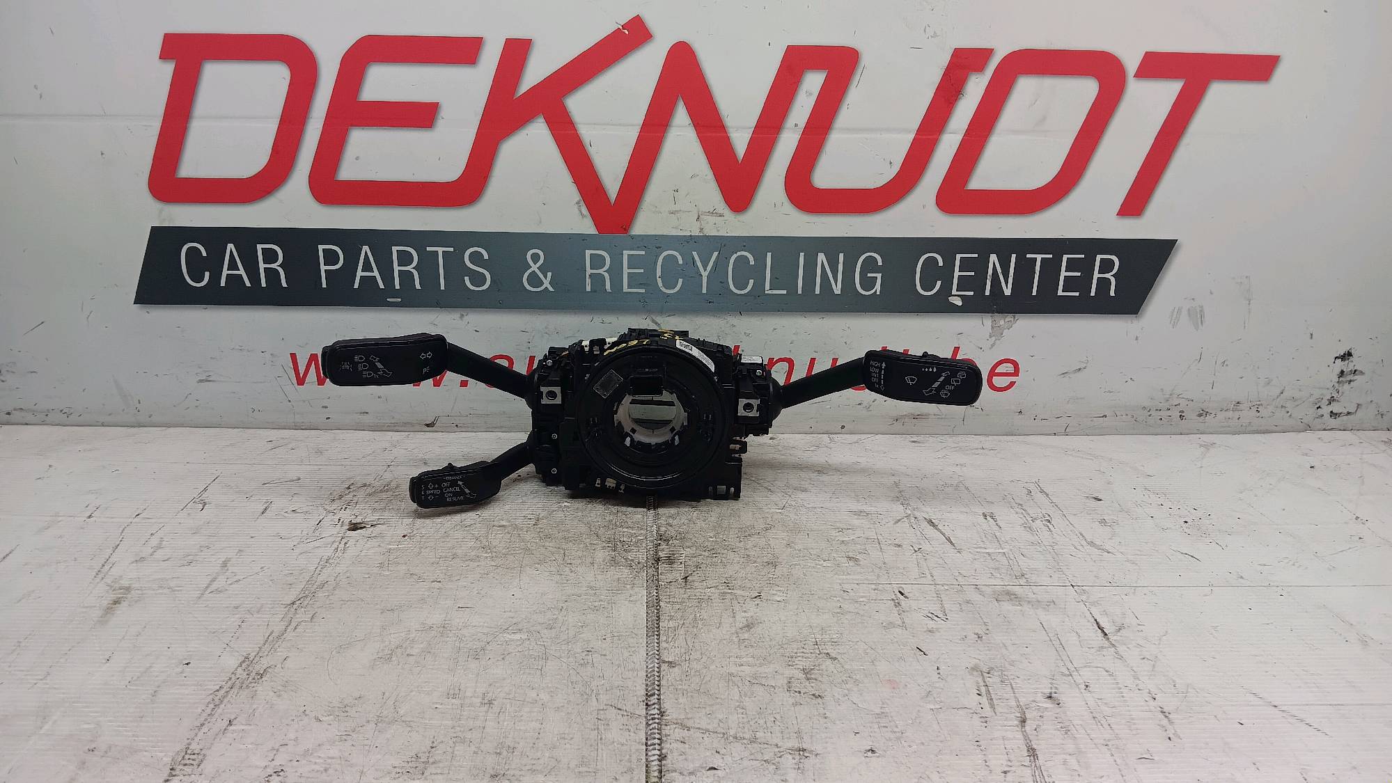commodo Seat LEON 2012 - 20 5F