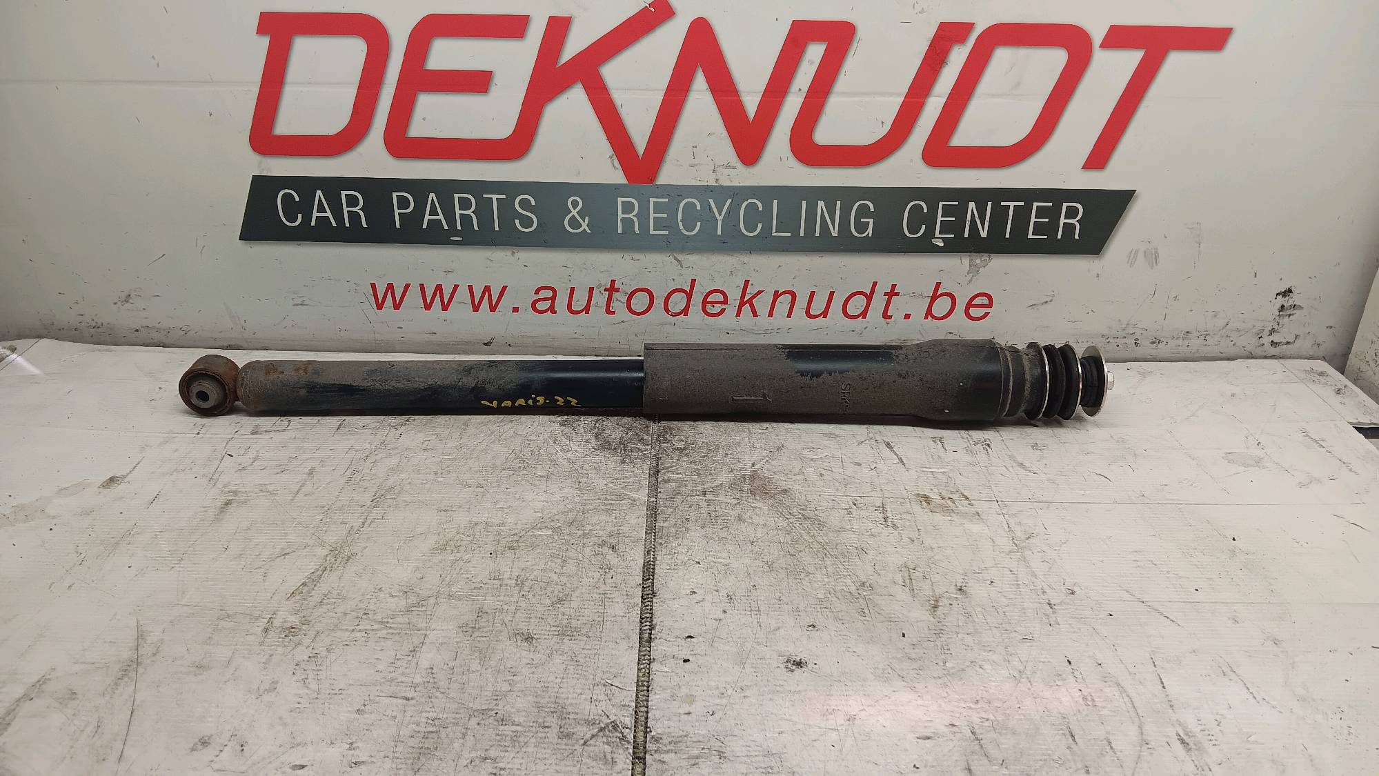 Veerpoot links achter Toyota YARIS IV 2020 - 24