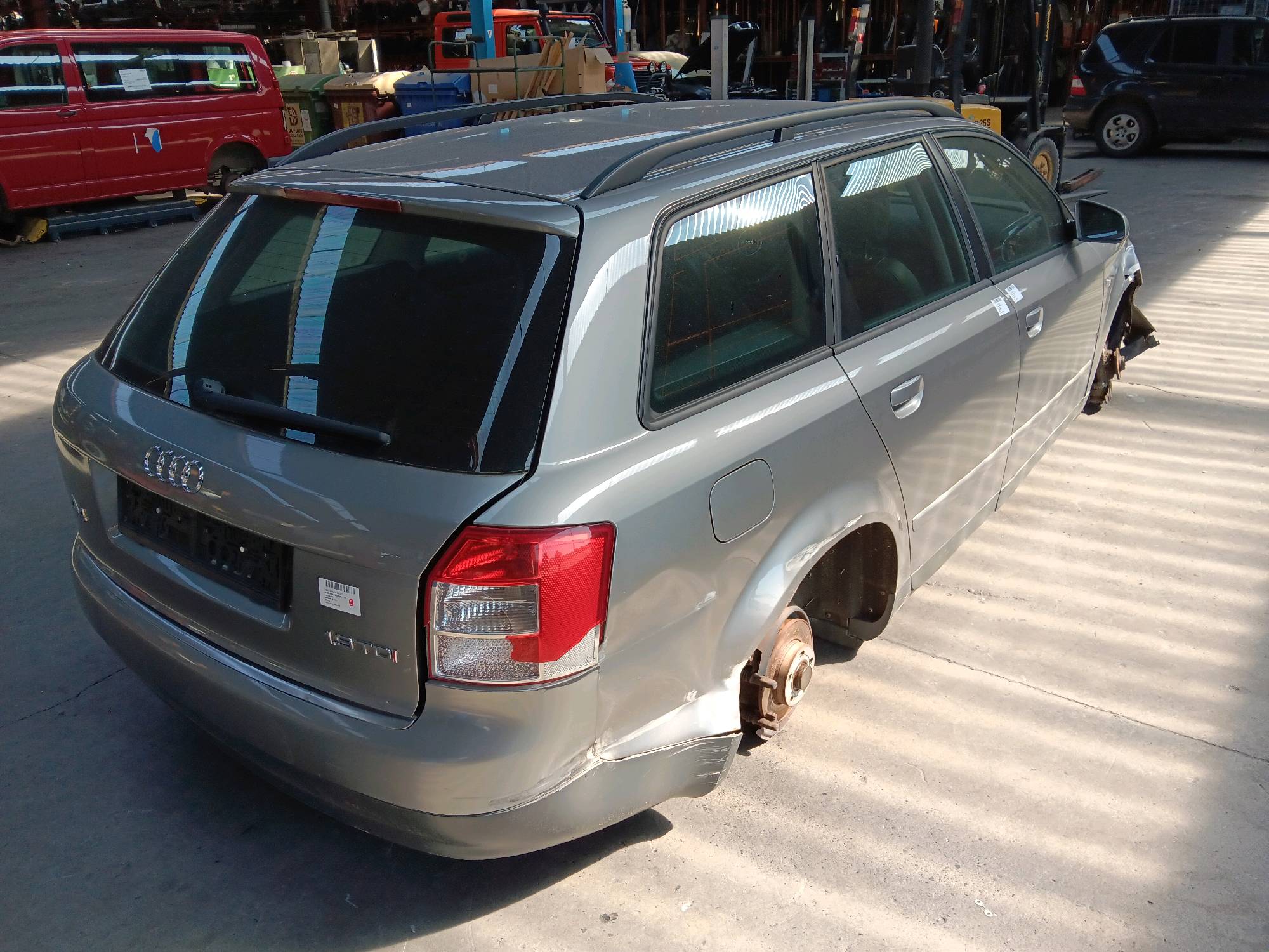 Porte arrière droit Audi A4