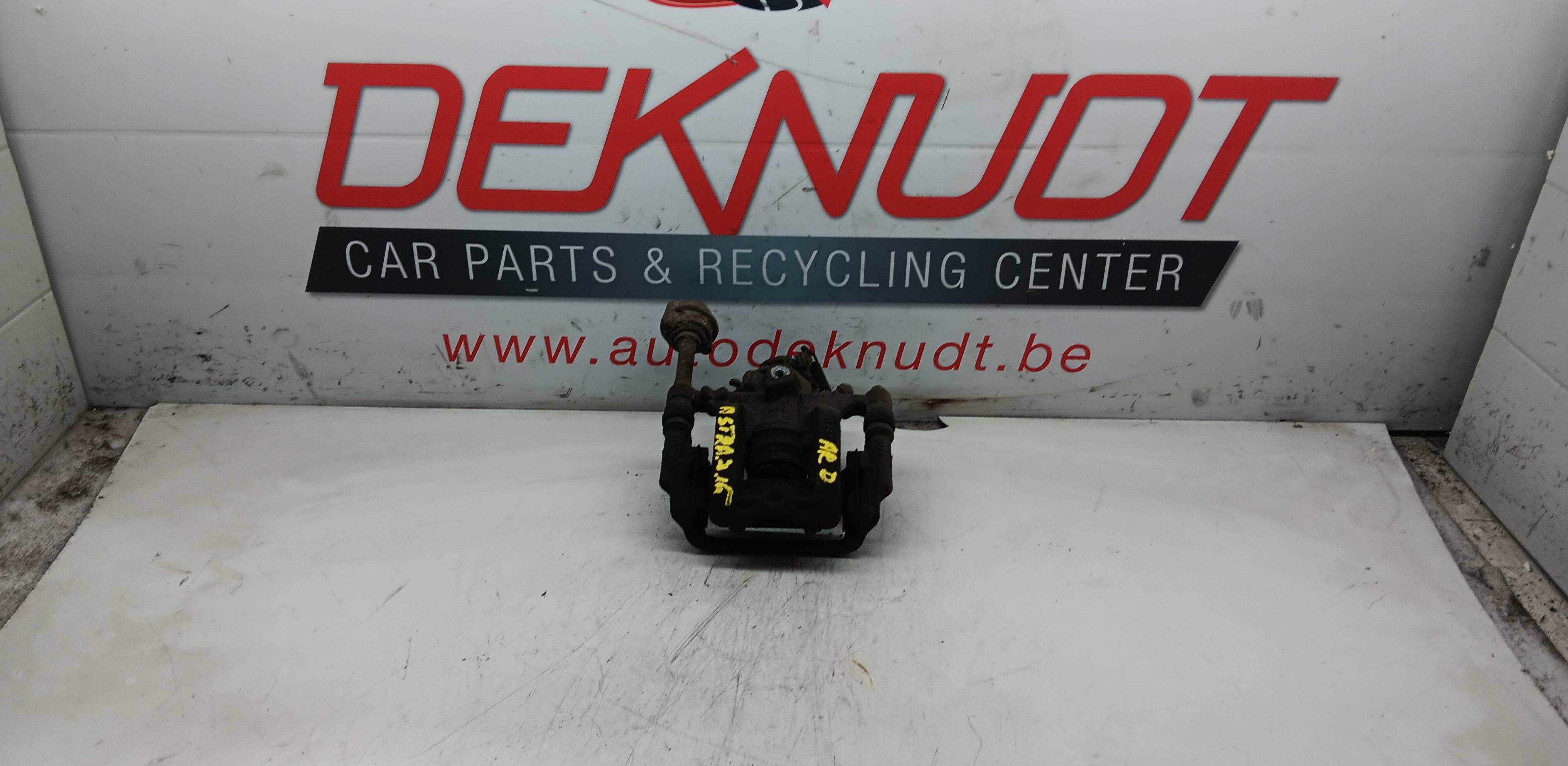 Remschijf rechts ACHTER Opel ASTRA J 2012 - 15