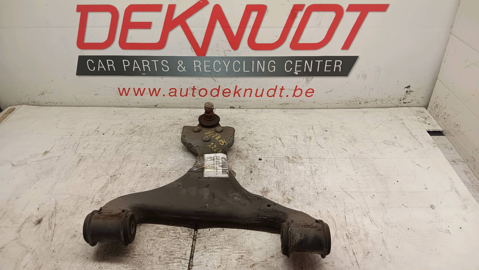 Draagarm links voor Mercedes-Benz VITO W639 2003 - 14