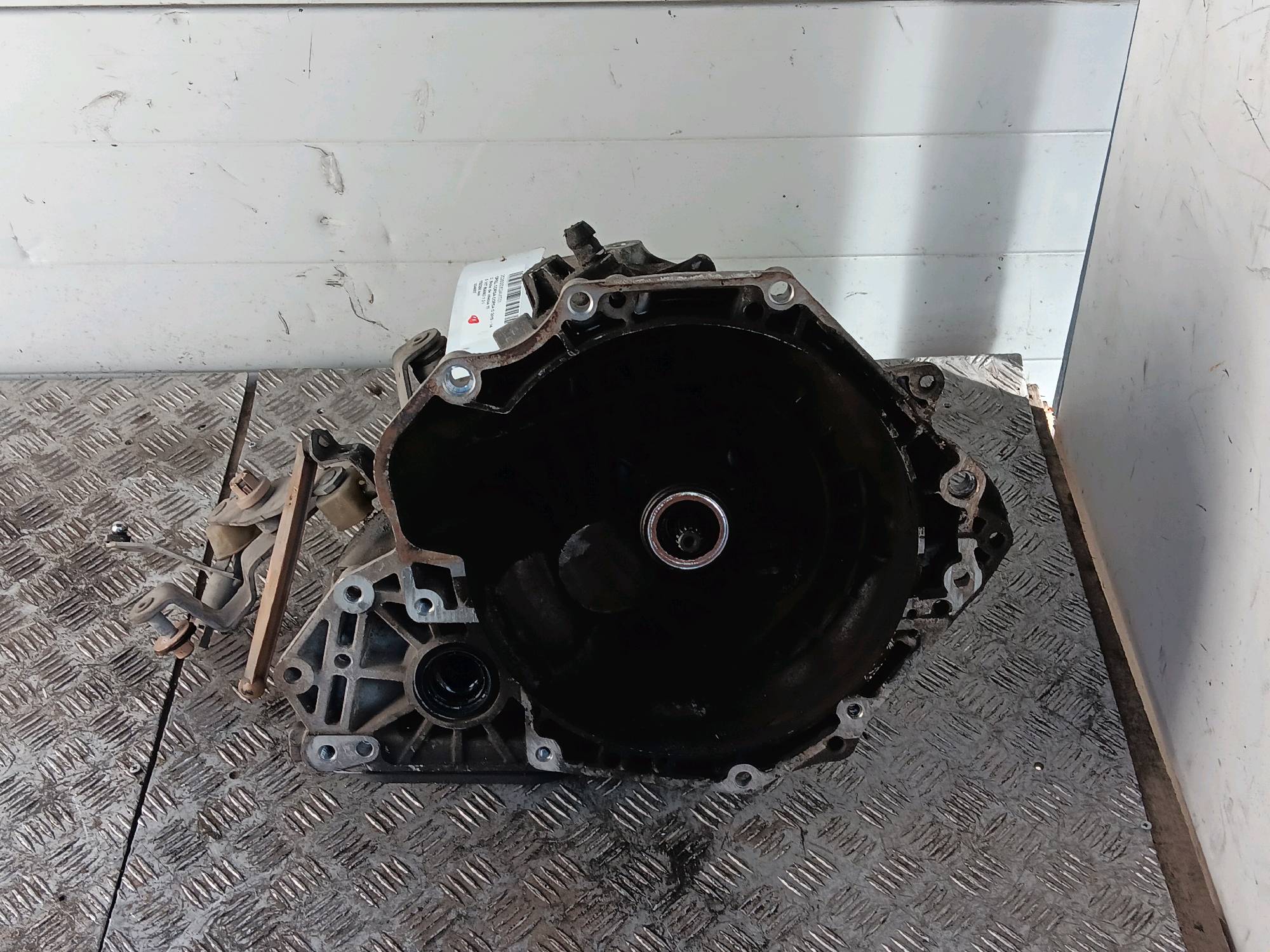 2. Versnellingsbak Opel CORSA D 2010 - 14