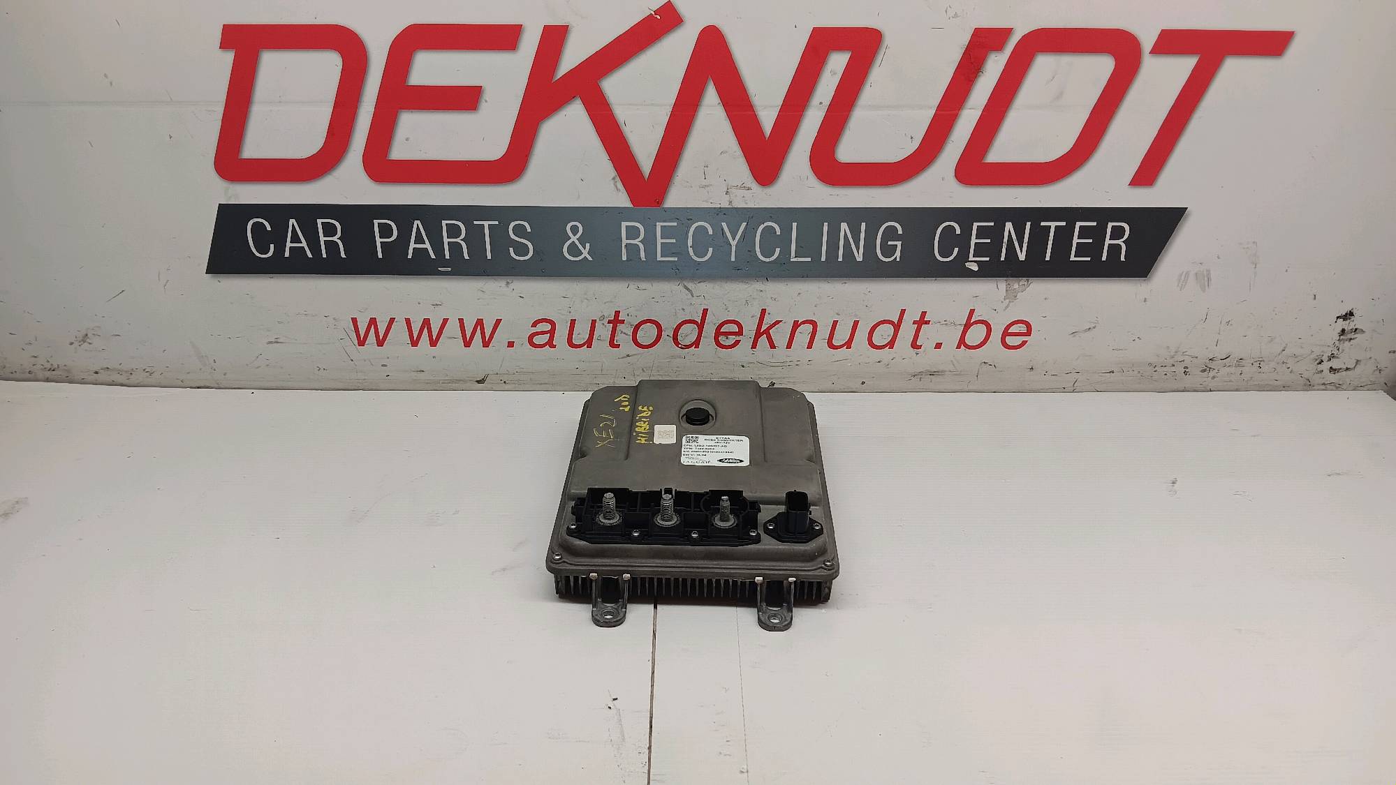 convertisseur batterie Jaguar XE