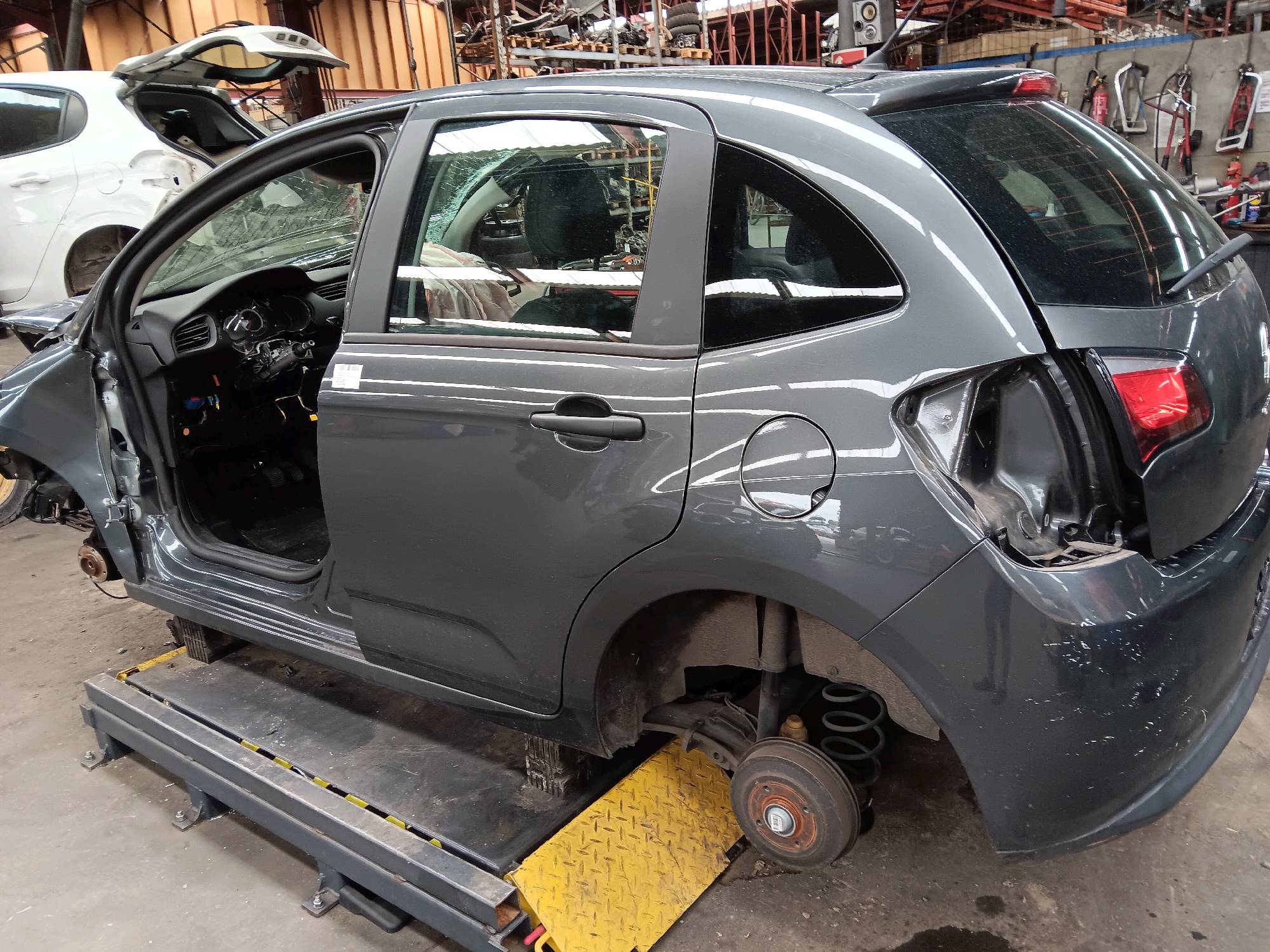 Deur links achter Citroen C3 II 2013 - 16