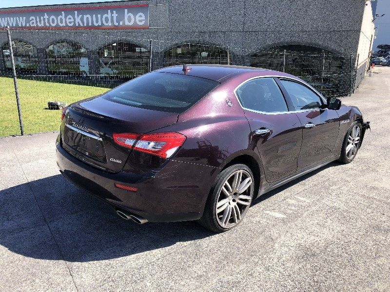 Maserati Ghibli 