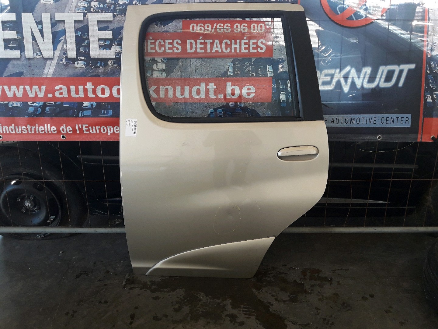 Deur links achter Toyota YARIS VERSO 1999 - 05