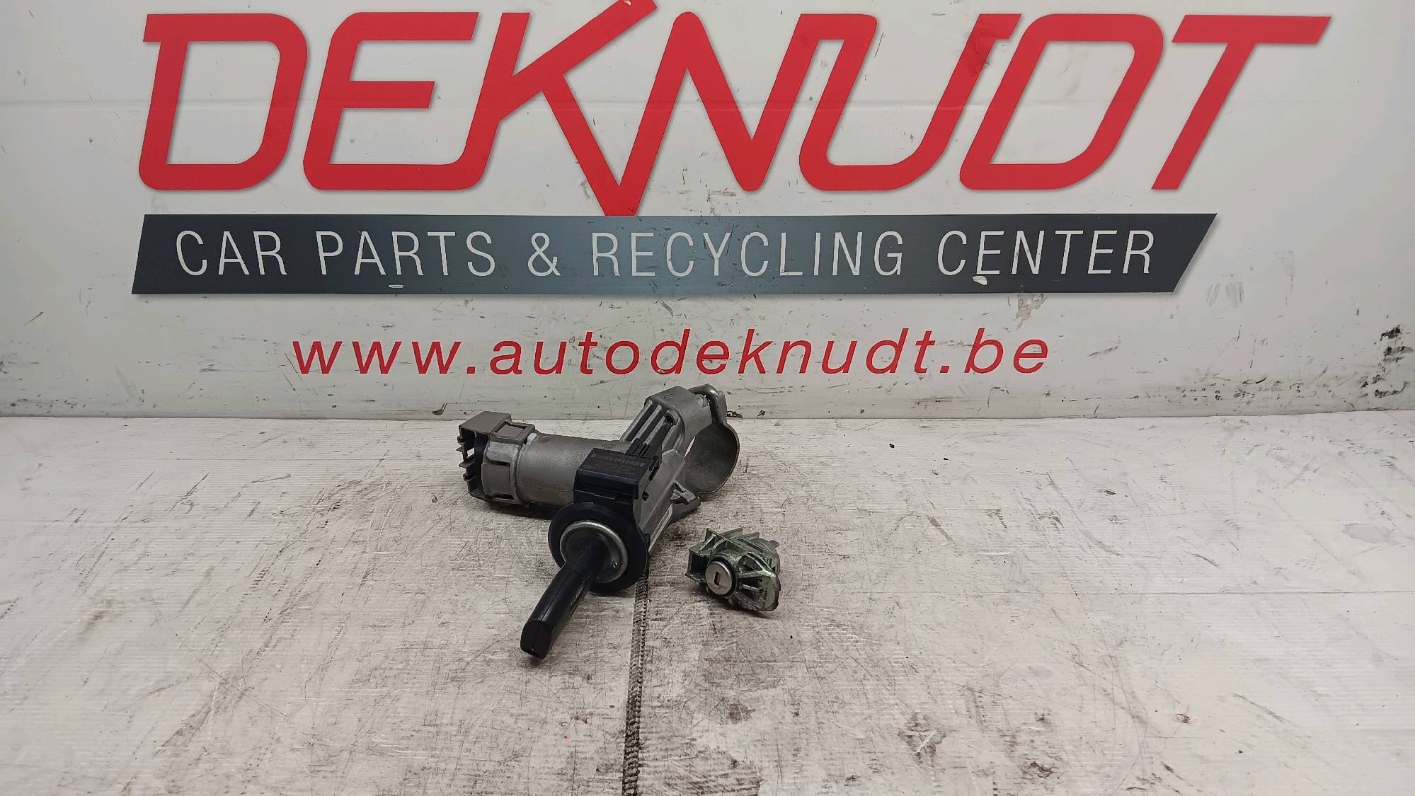 Set sleutels transponder Ford FIESTA 6 2012 - 17