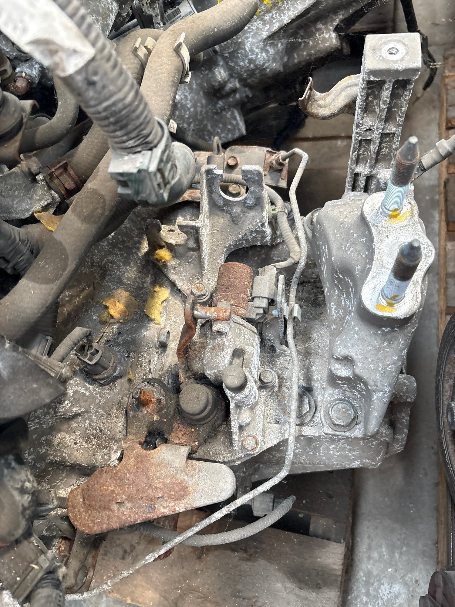 2. Boite de vitesse Honda FRV 2004 - 09