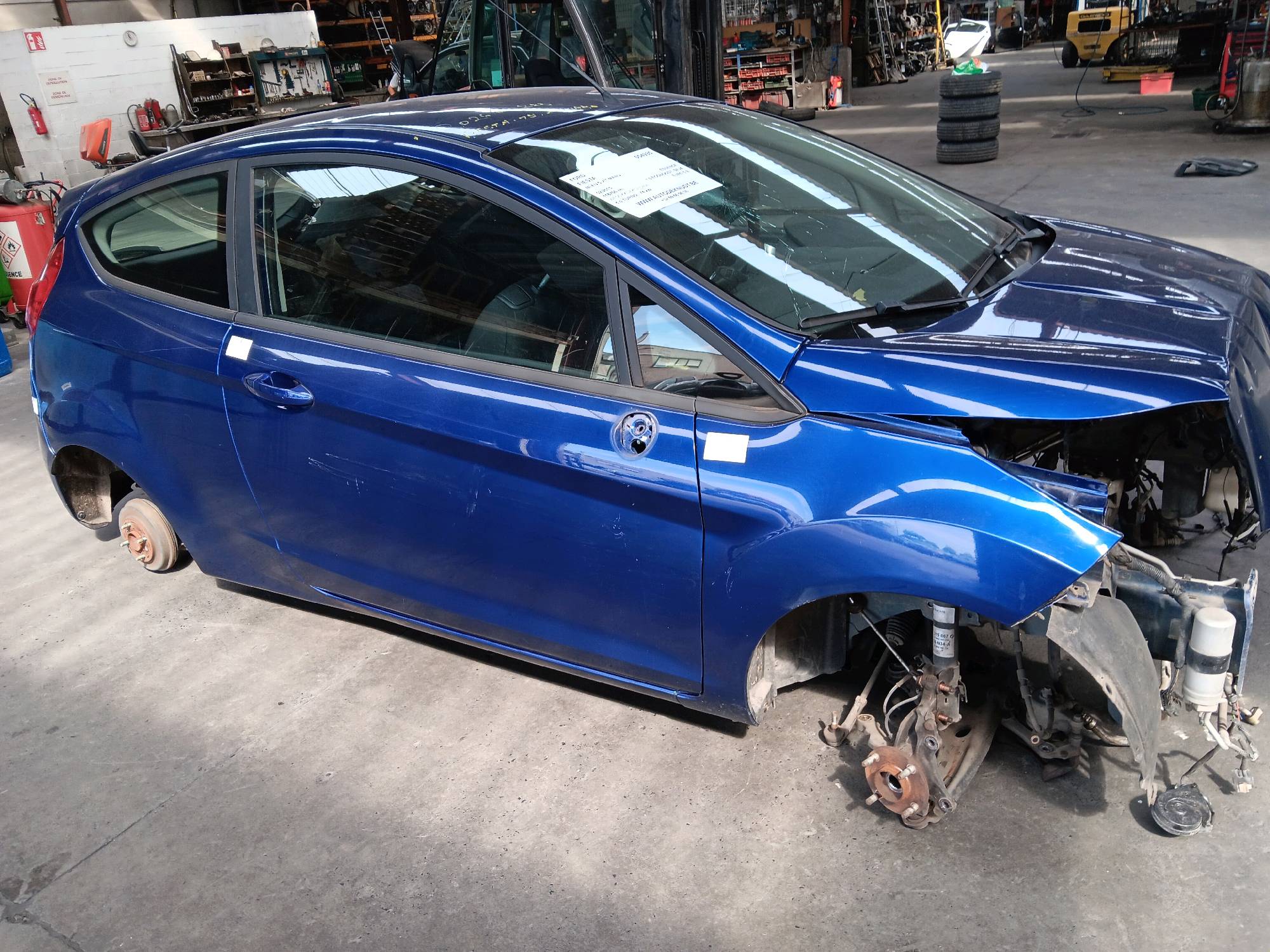 Vleugel rechts voor Ford FIESTA 6 2012 - 17