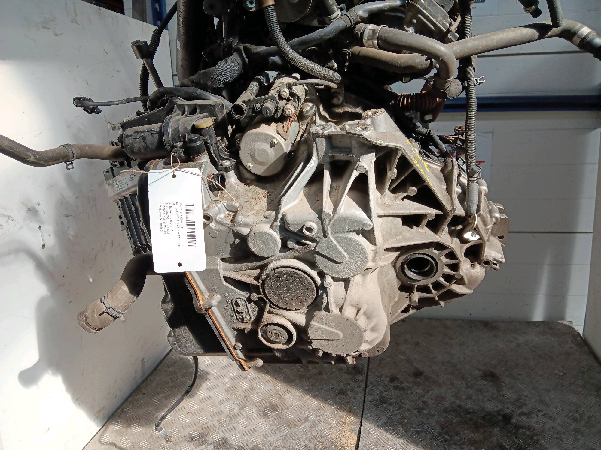 2. Boite de vitesse Mercedes-Benz A 176 2015 - 18