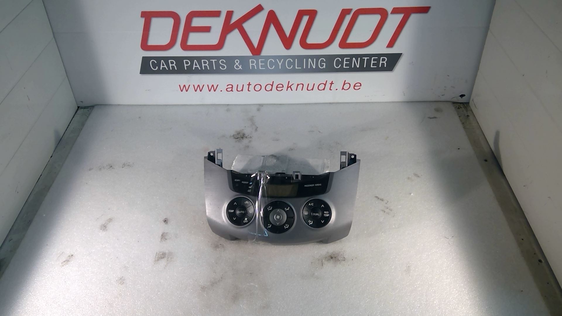 Commande de clim Toyota RAV 4 III 2006 - 13