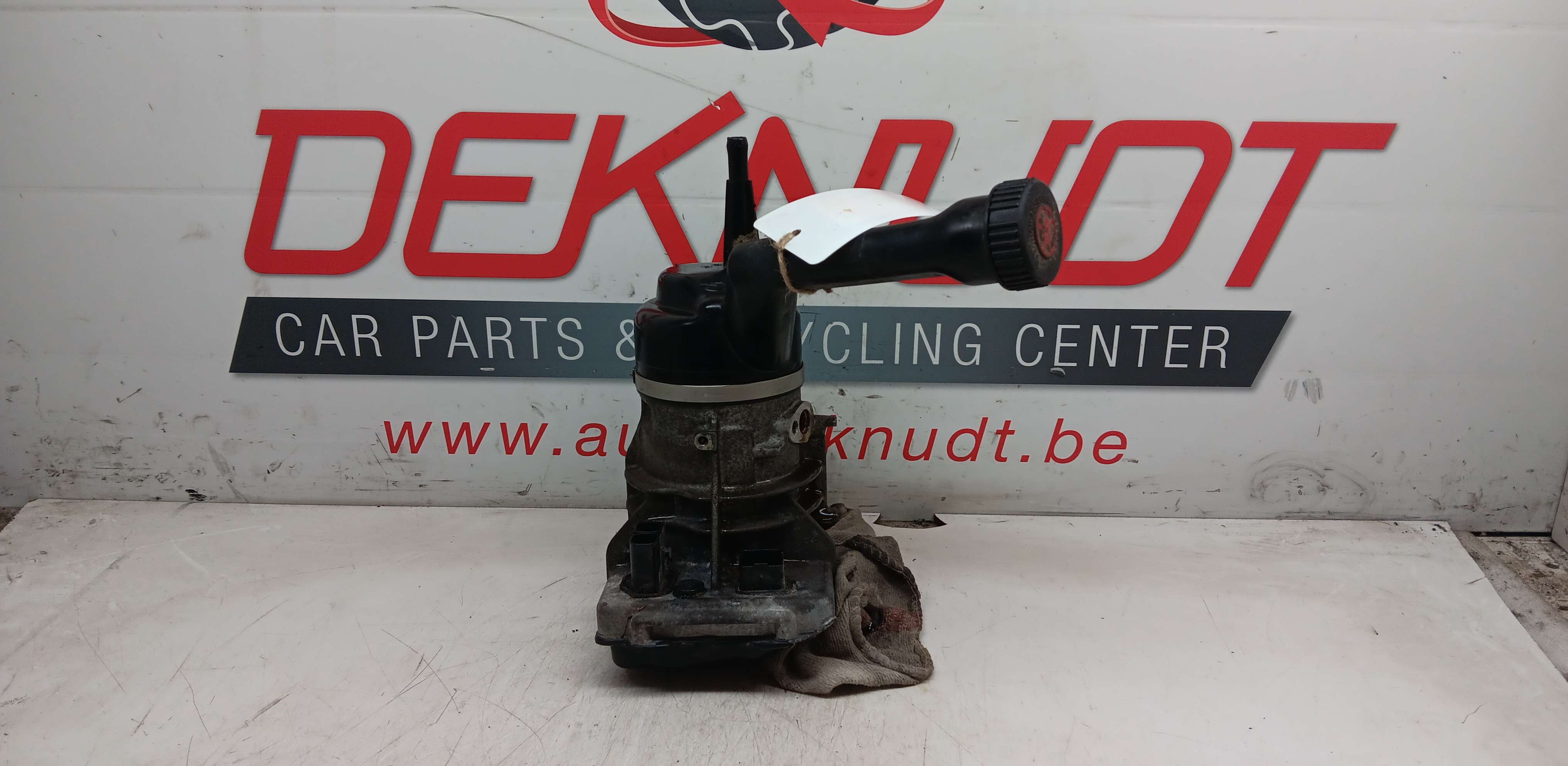 Boitier elec direction Peugeot 308 CC 2009 -