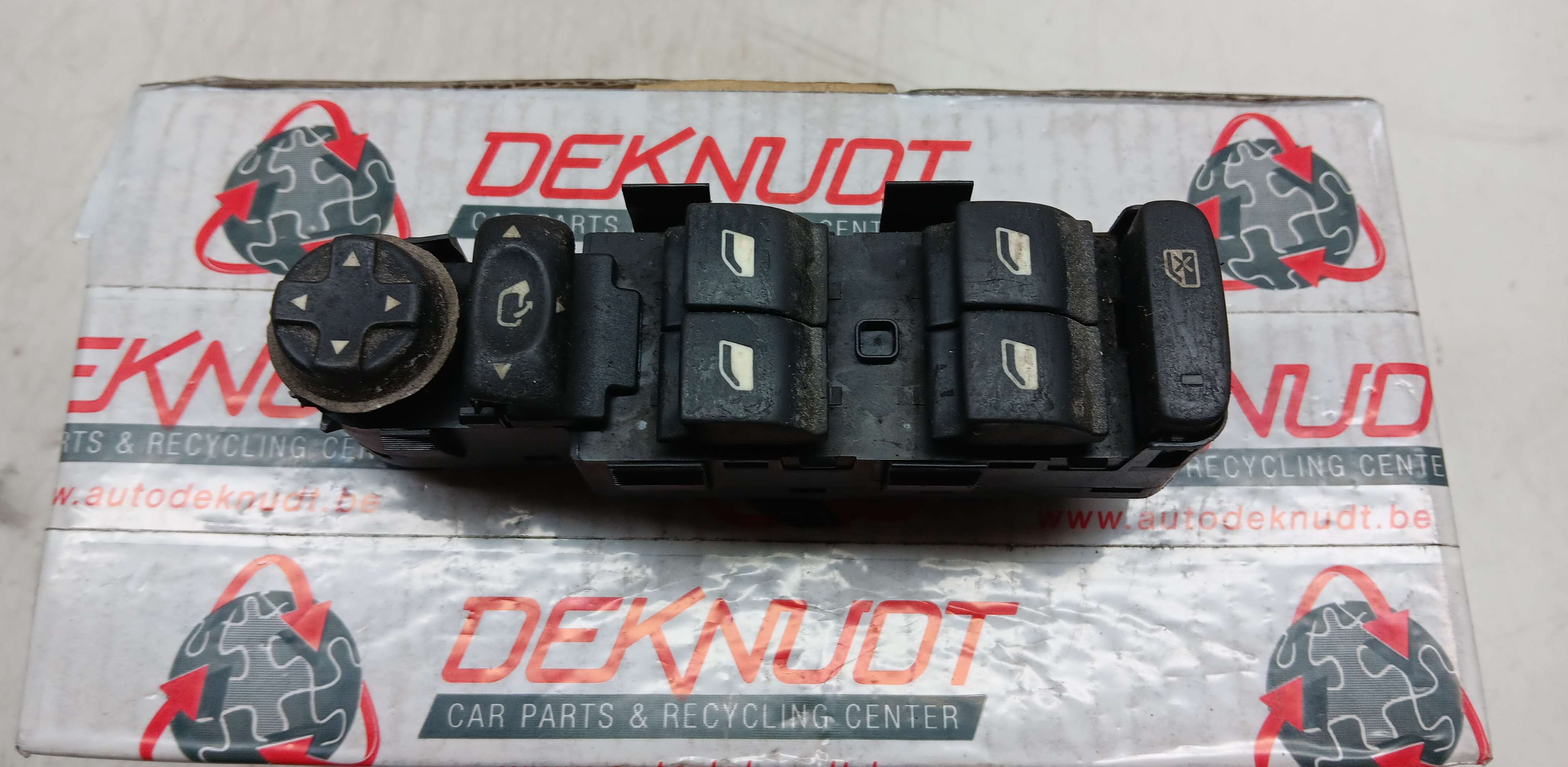Commande  Peugeot 308 CC 2009 -