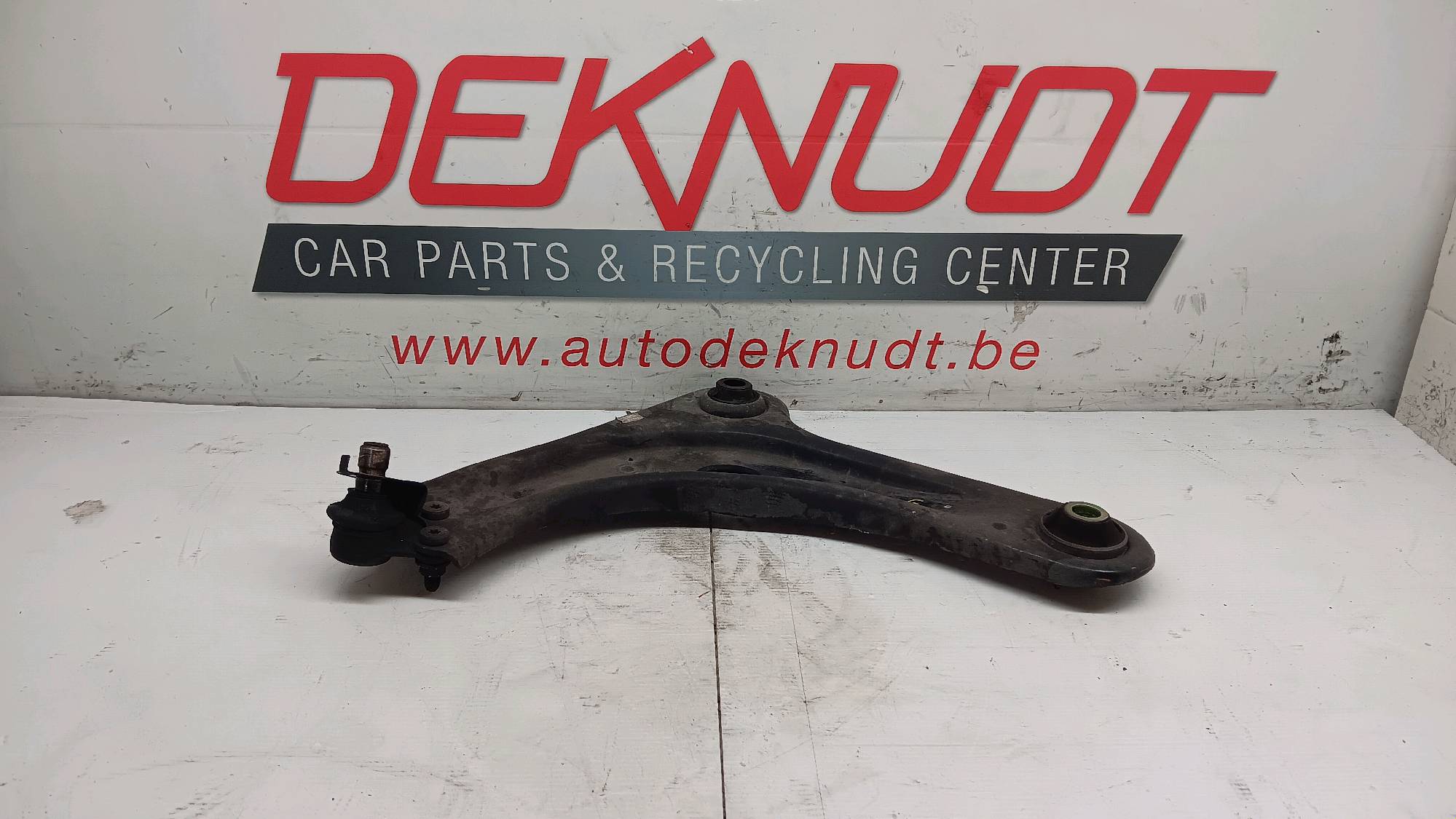 Draagarm links voor Citroen C3 II 2013 - 16