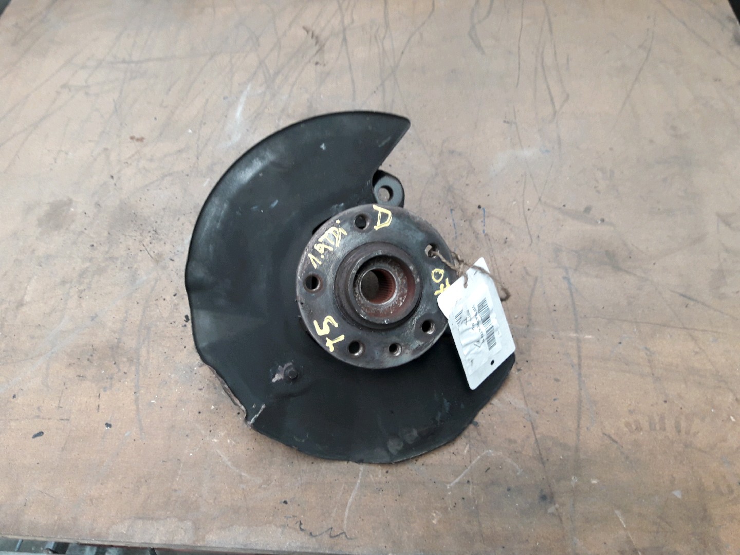 Fusee rechts voor Vw T5 03 - 09