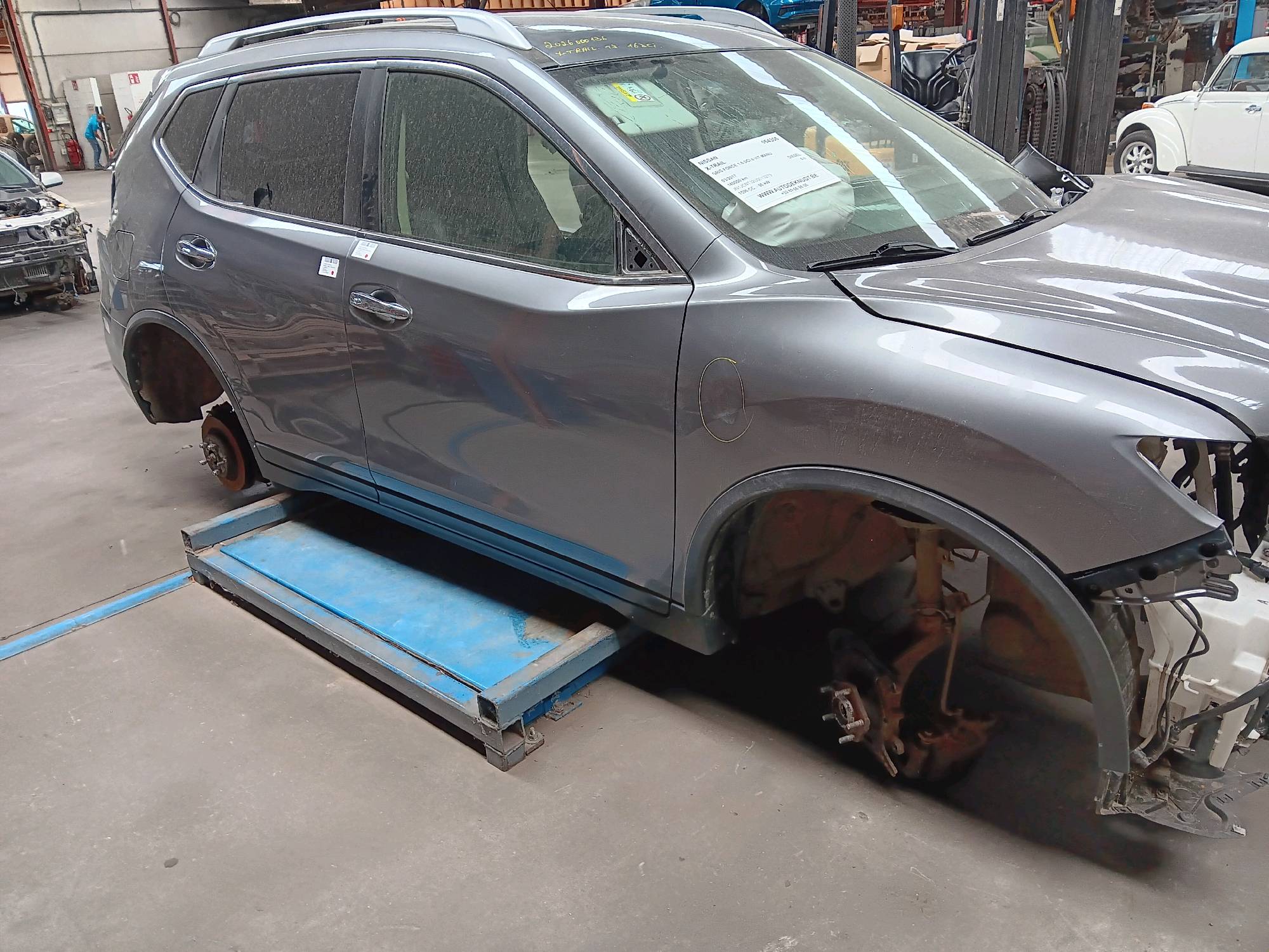 Deur rechts voor Nissan X-Trail