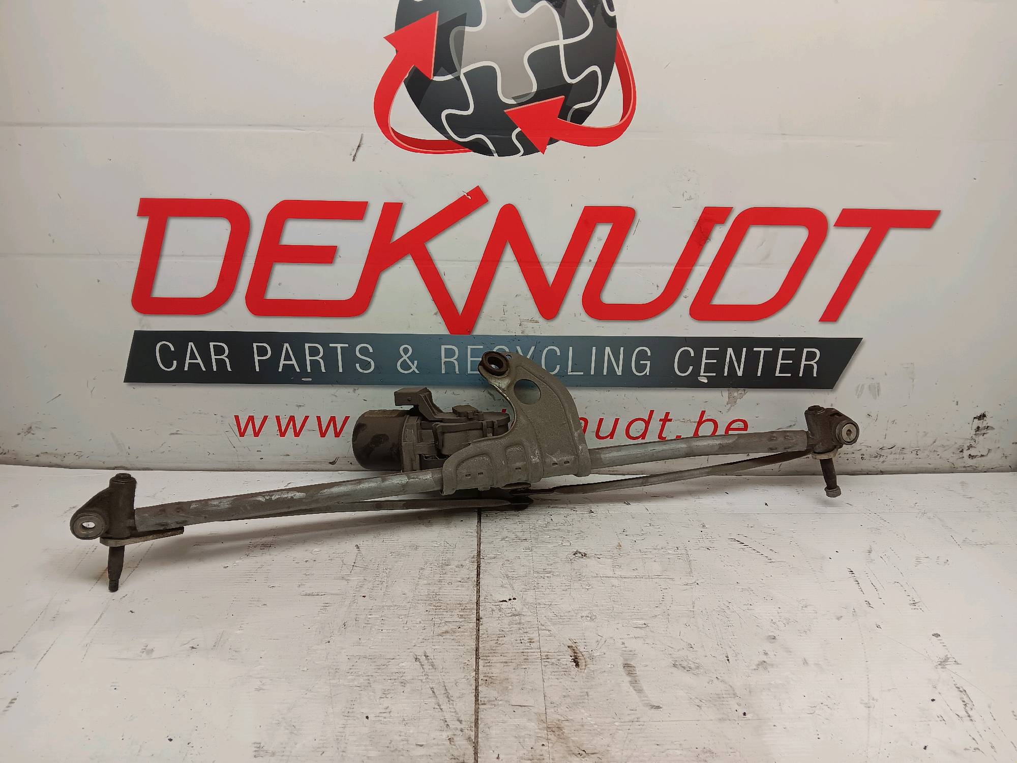 Moteur essui glace avant Mini MINI R56 2006 - 10