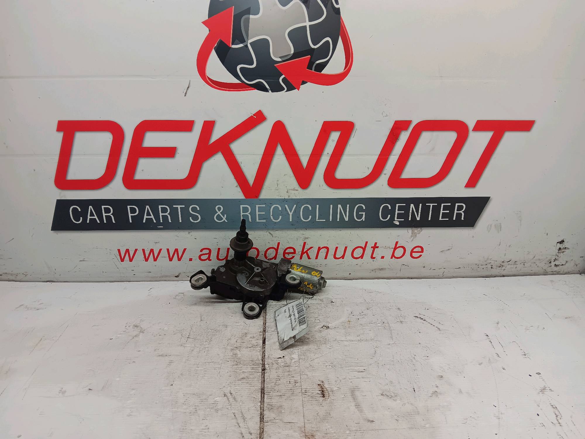 Moteur essui glace arrière Vw POLO 2001 - 05 9N