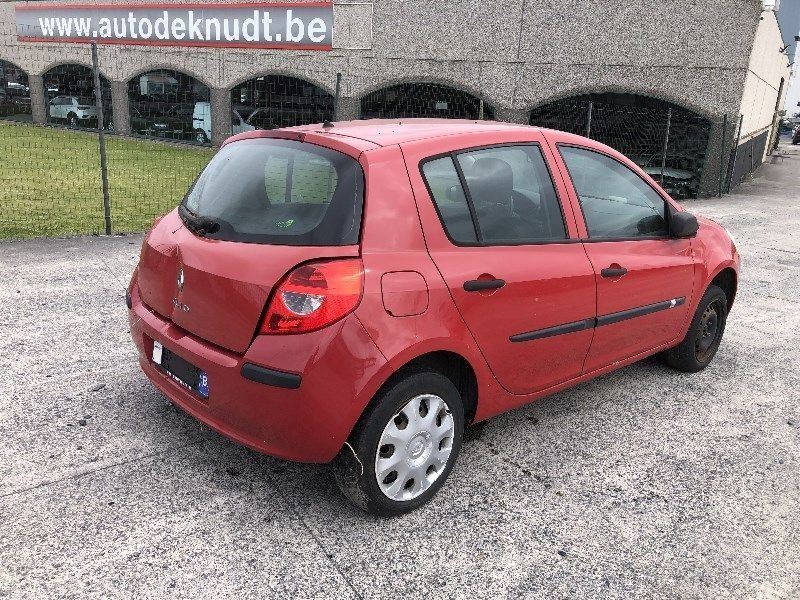Bumper voor Renault CLIO III 2005 - 09
