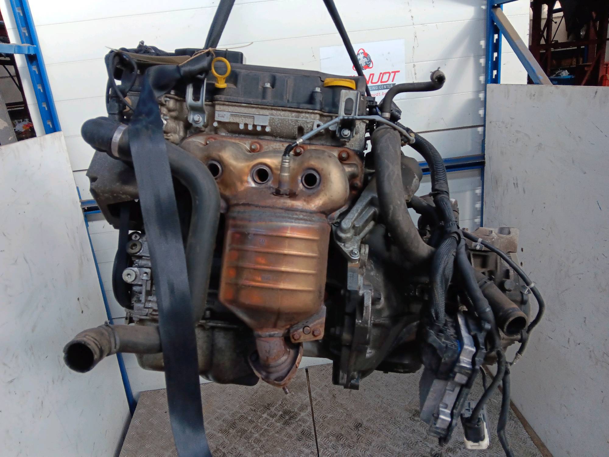 1. Motor Opel CORSA E 2014 - 19