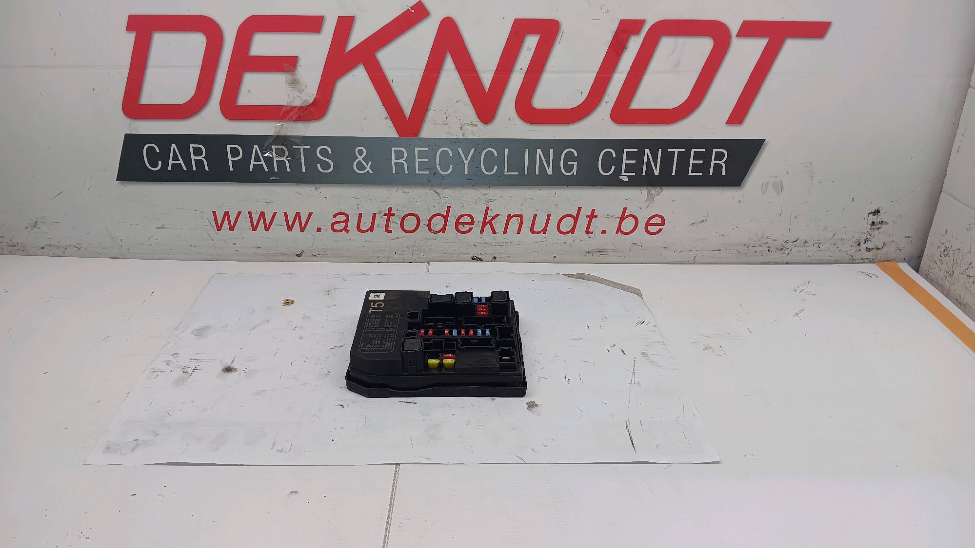 boite à fusible Nissan JUKE I 2014 - 19