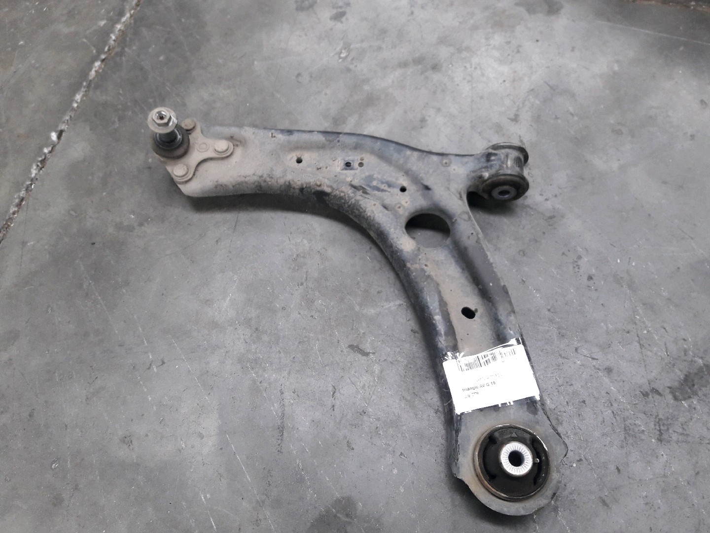 Draagarm links voor Vw TIGUAN II 2016 -