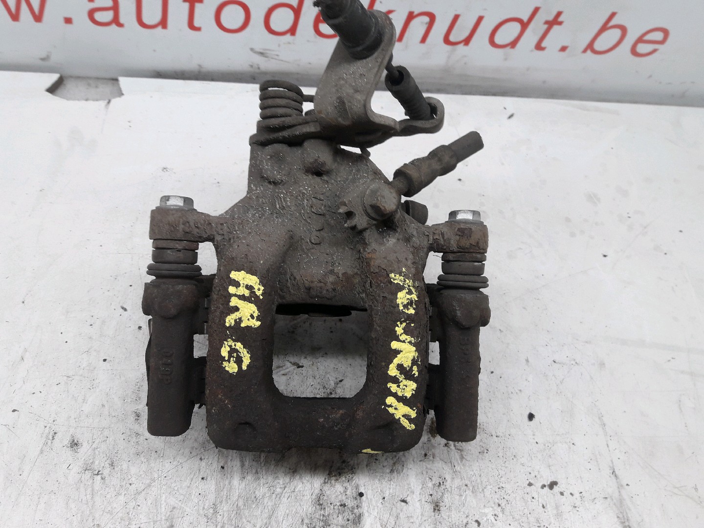 Remschijf links ACHTER Vw TOURAN II 2010 - 15