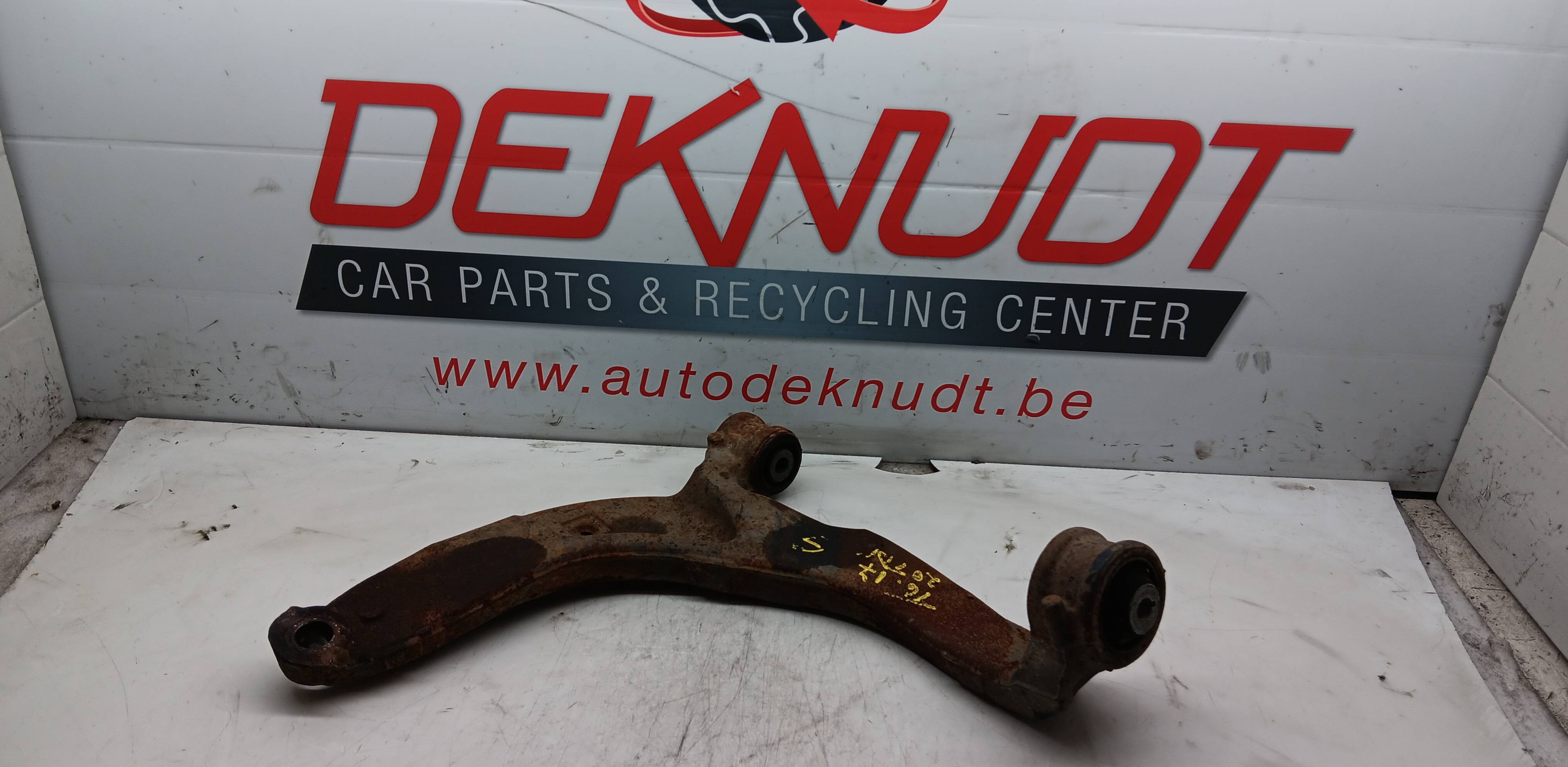 Draagarm links voor Vw T6 Kombi