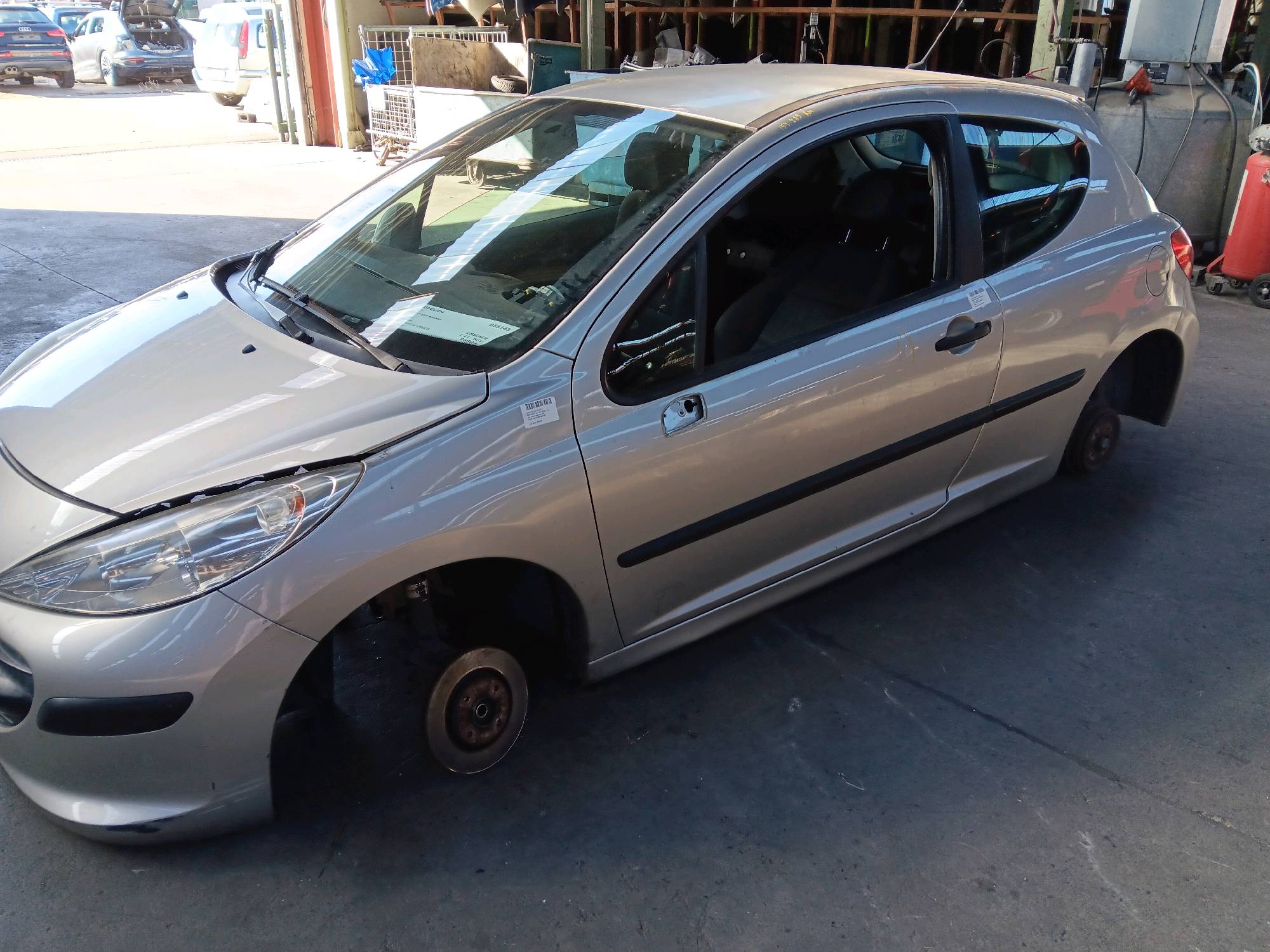 Deur links voor Peugeot 207 2006 -12