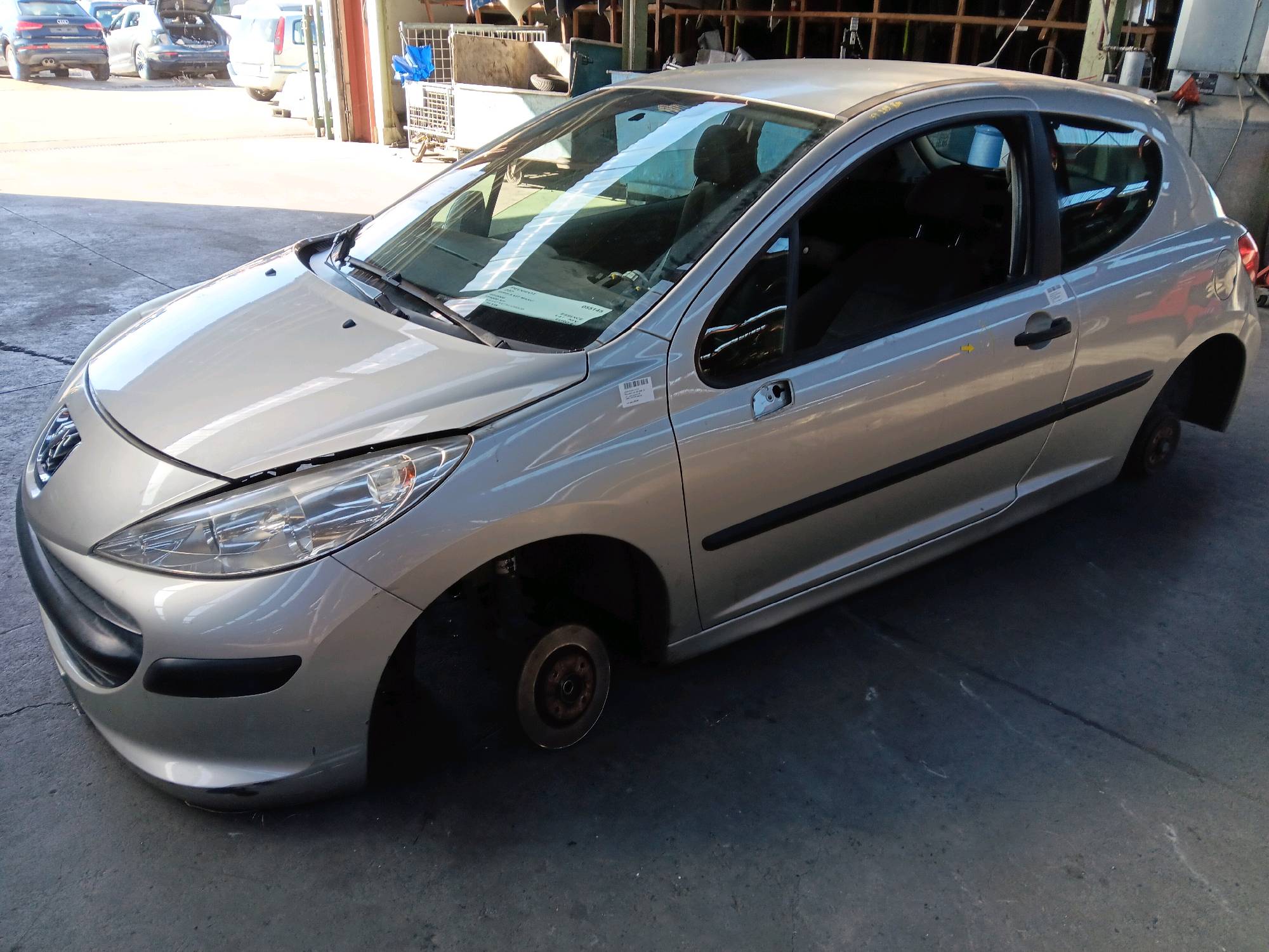 Vleugel links voor Peugeot 207 2006 -12