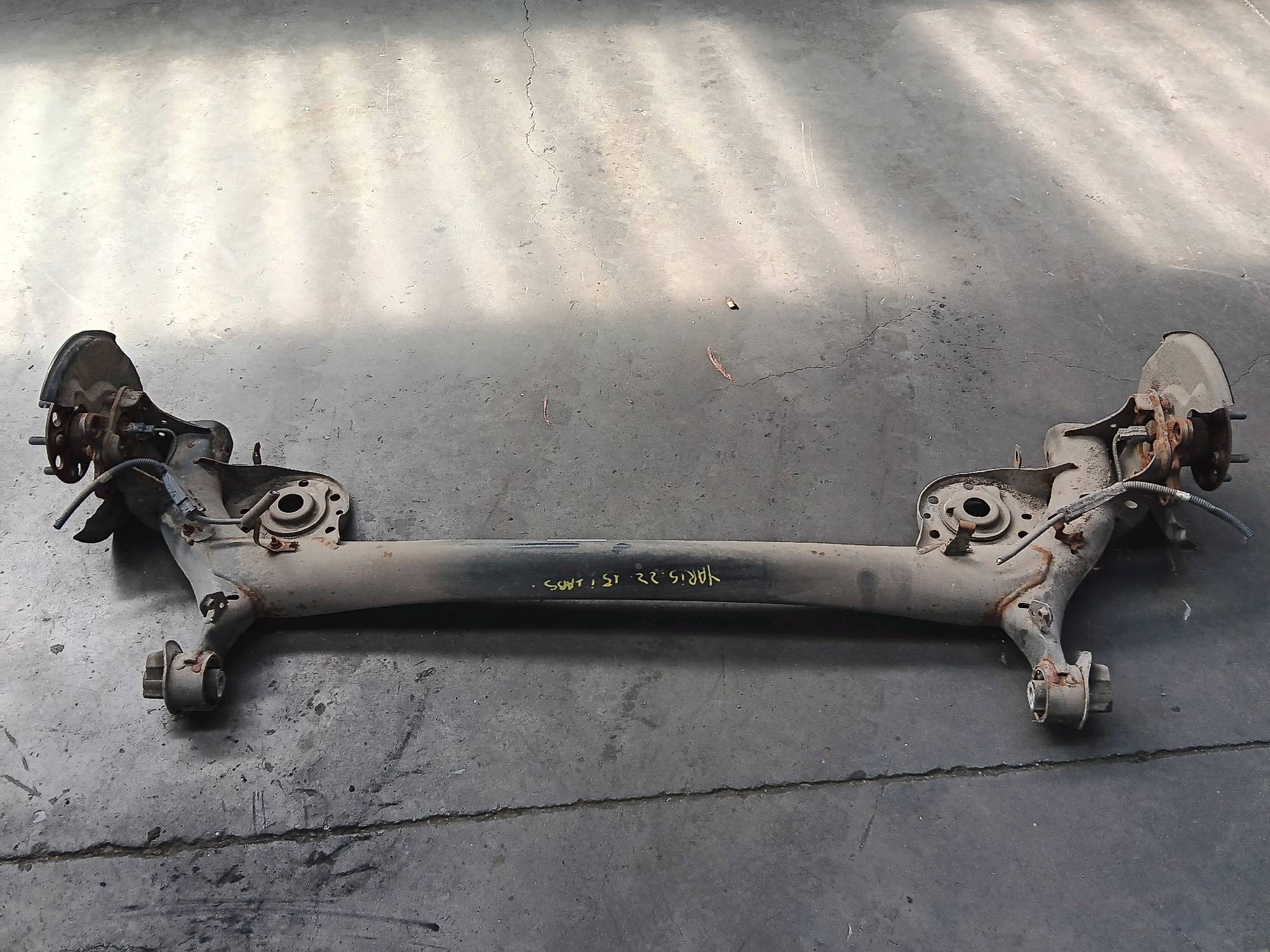 Achterbrug Toyota YARIS IV 2020 - 24