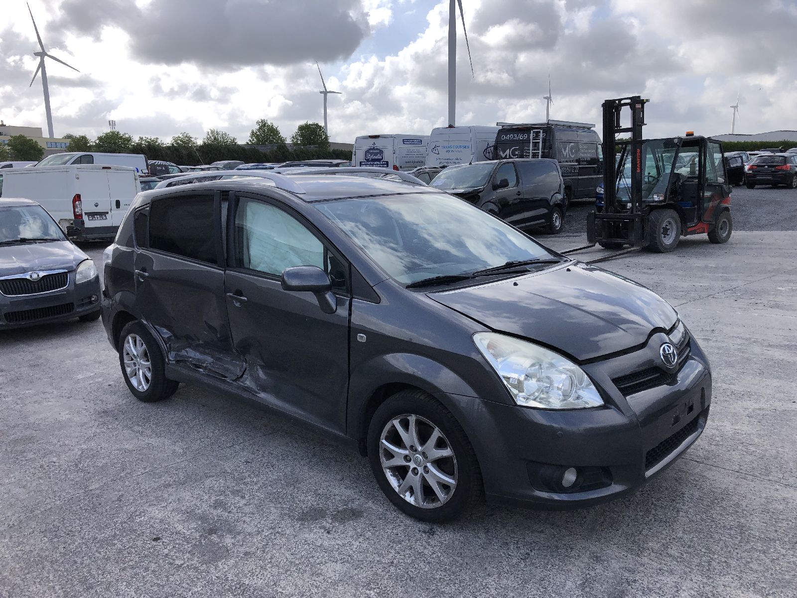 Koplamp rechts voor Toyota COROLLA VERSO 2004 - 09