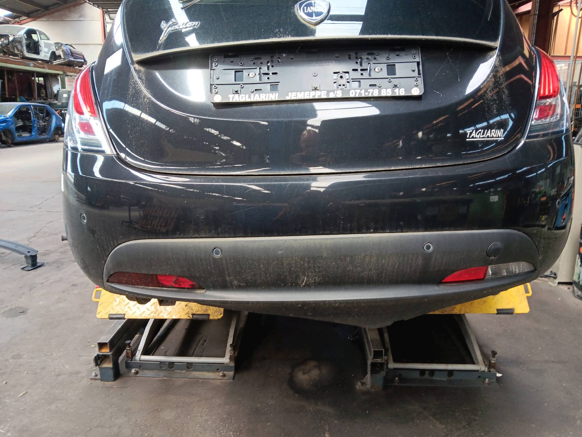 Bumper achter met sensor Lancia YPSILON II 2011 - 17