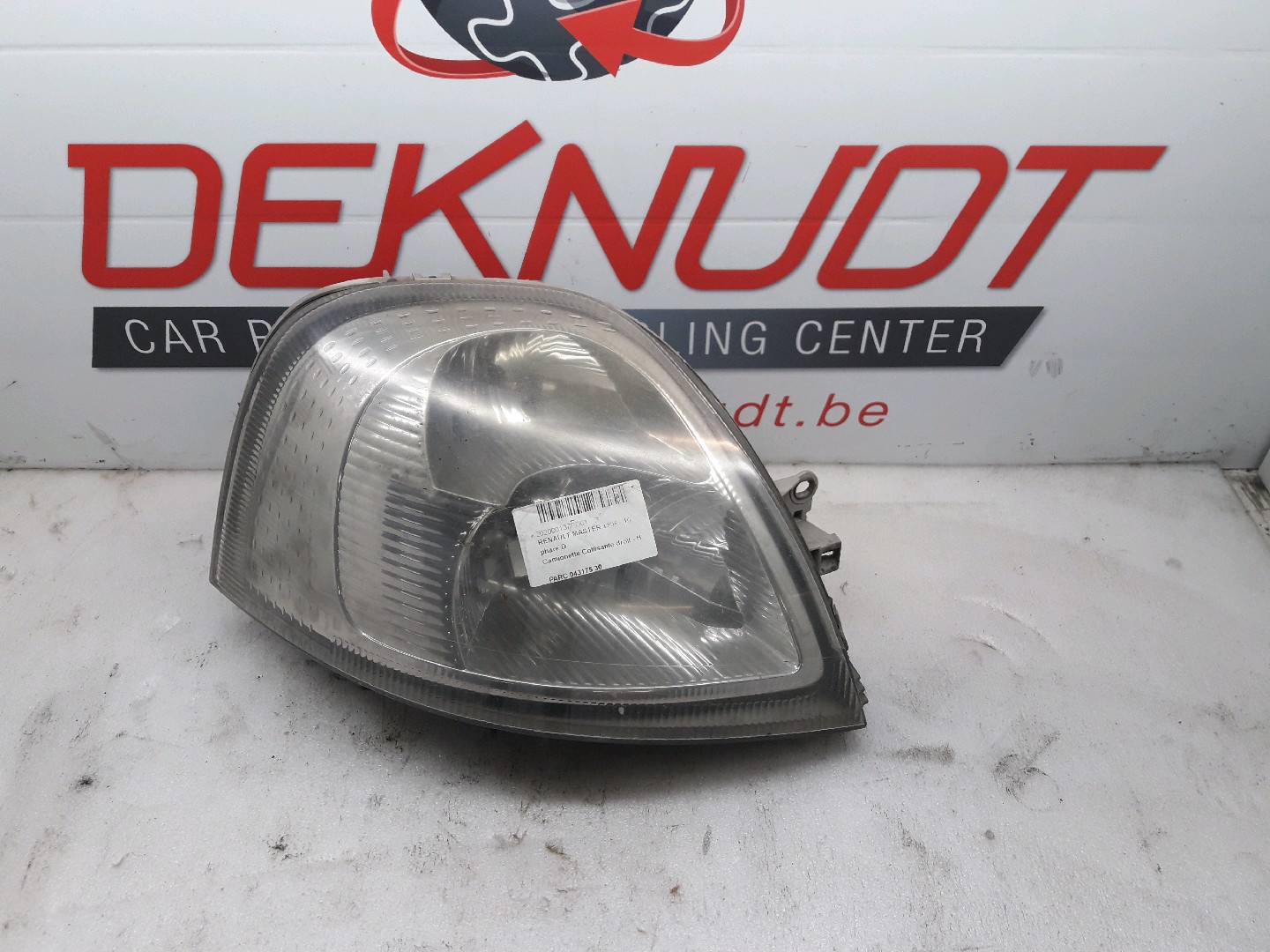 Koplamp rechts voor Renault MASTER II 1998 - 10