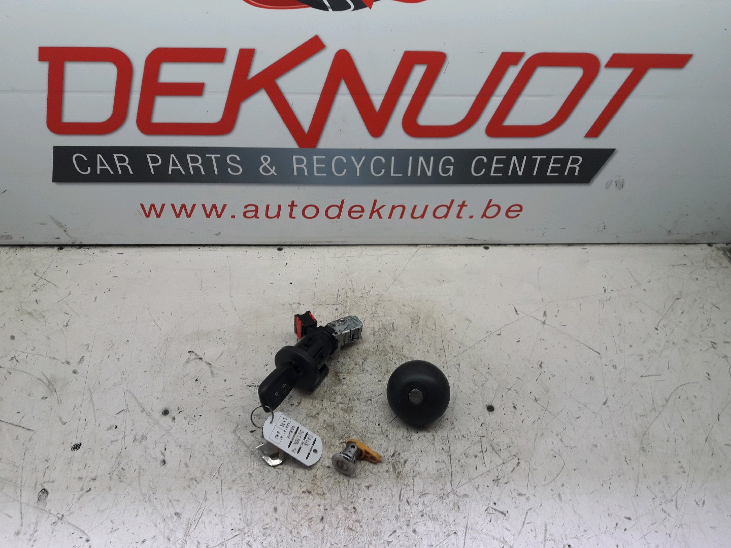 Set sleutels transponder Dacia DUSTER II 2017 - 22