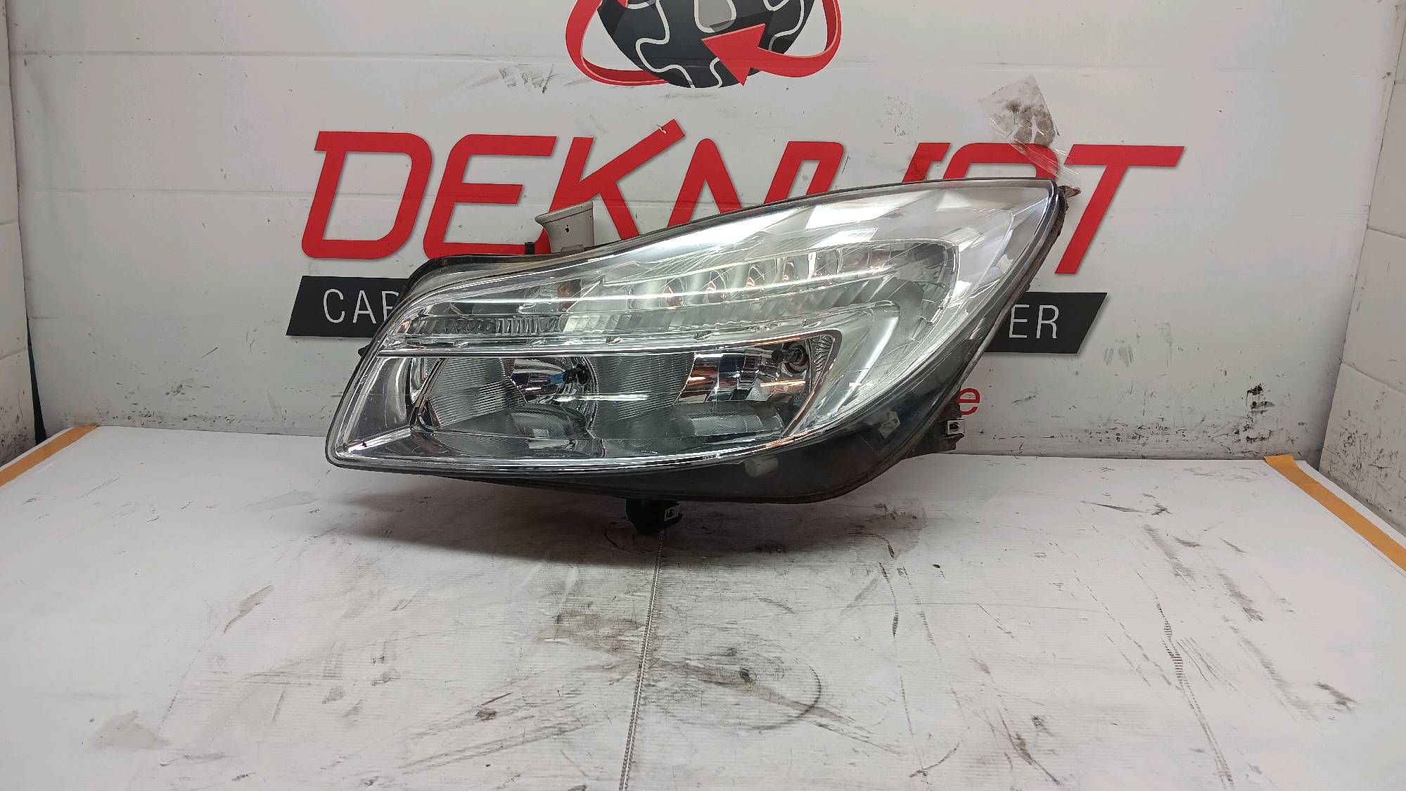 Koplamp links voor Opel Insigna