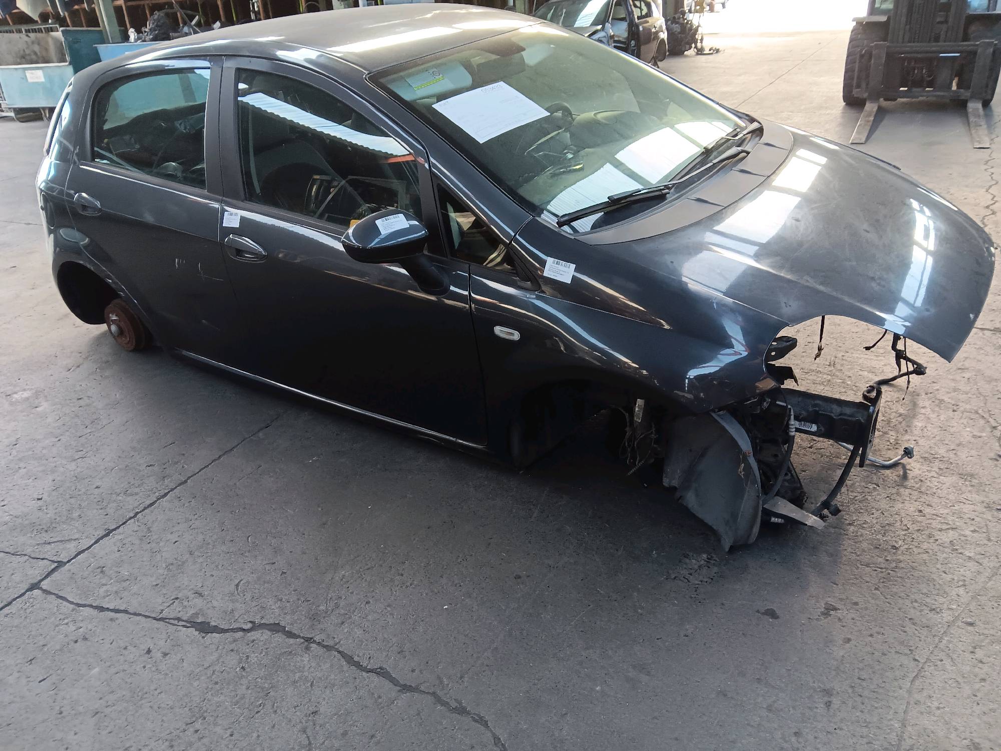 Vleugel rechts voor Fiat PUNTO