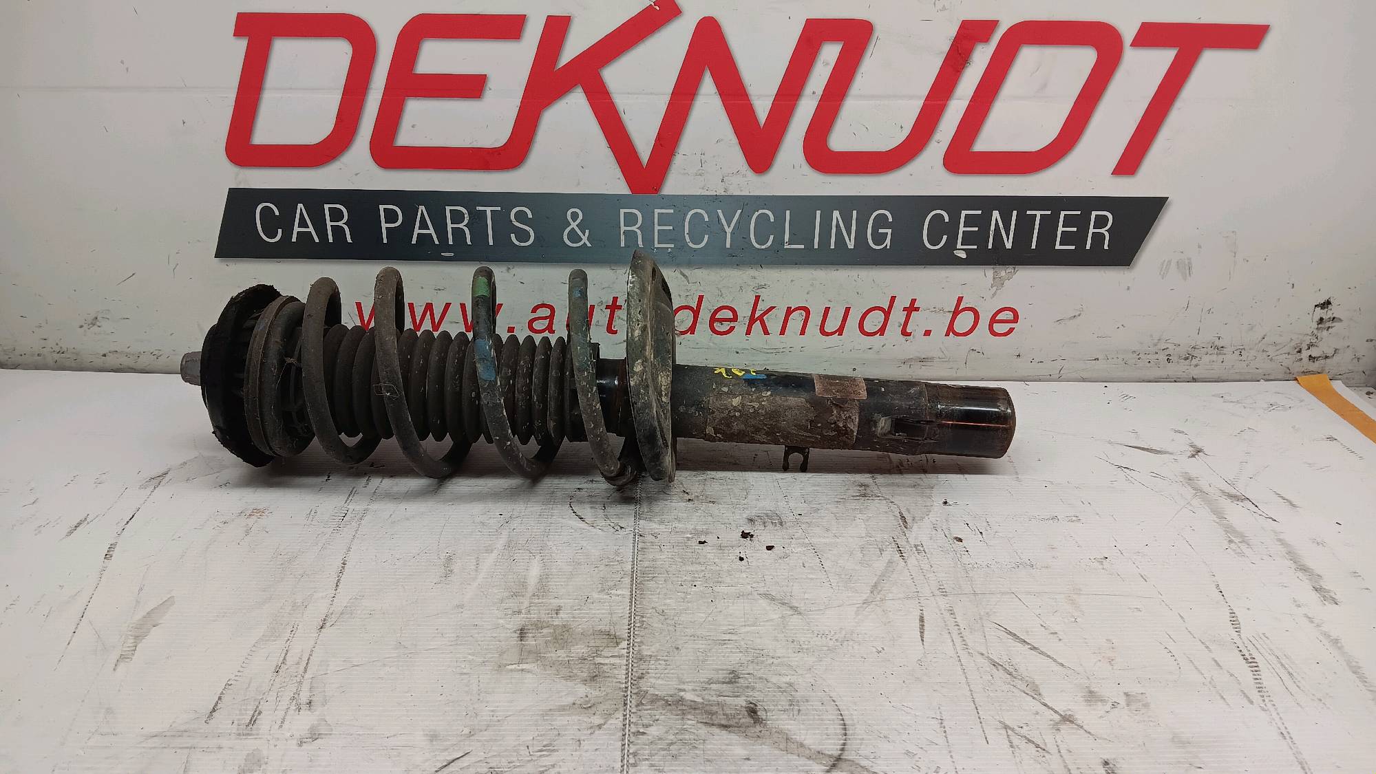 Mc Pherson links voor Citroen DS3
