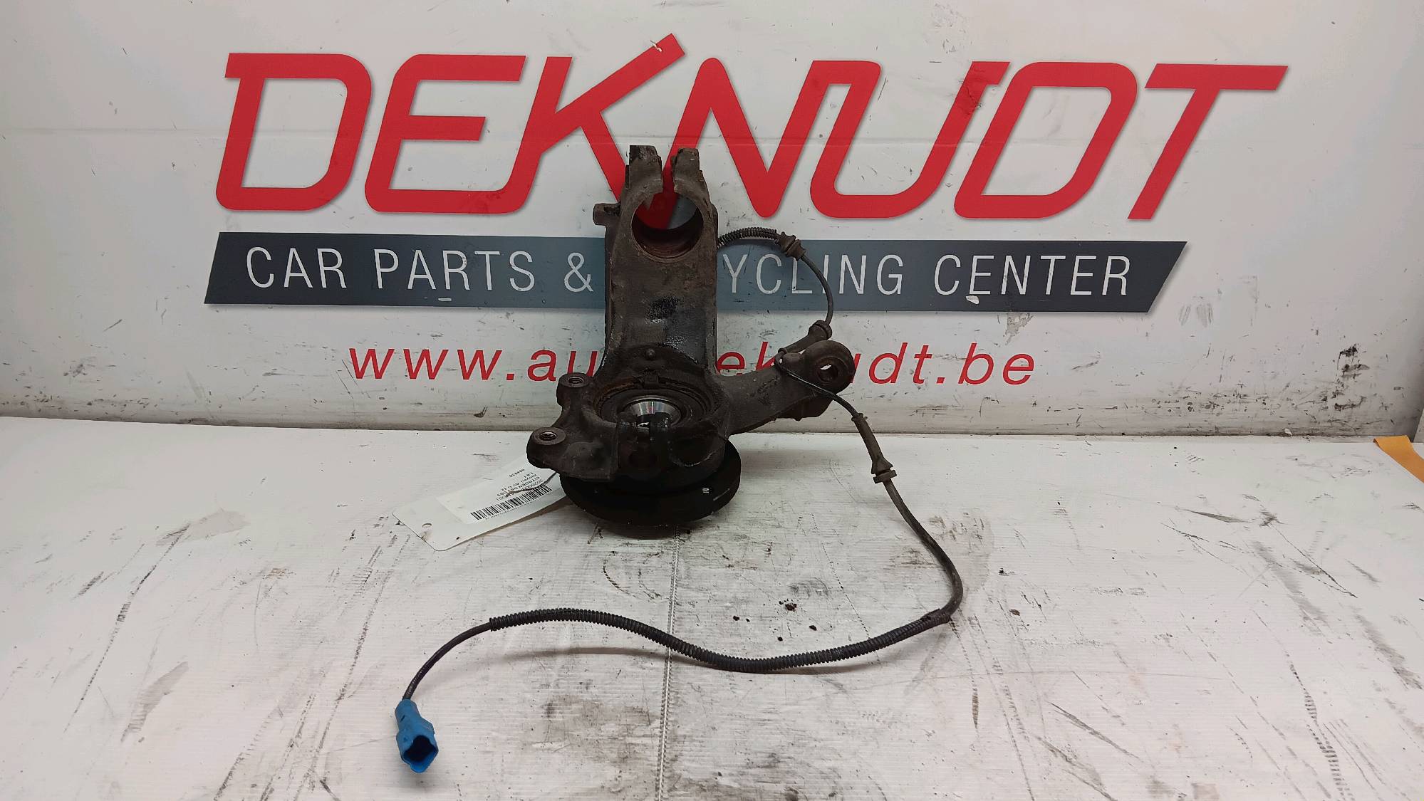Fusee rechts voor Citroen DS3